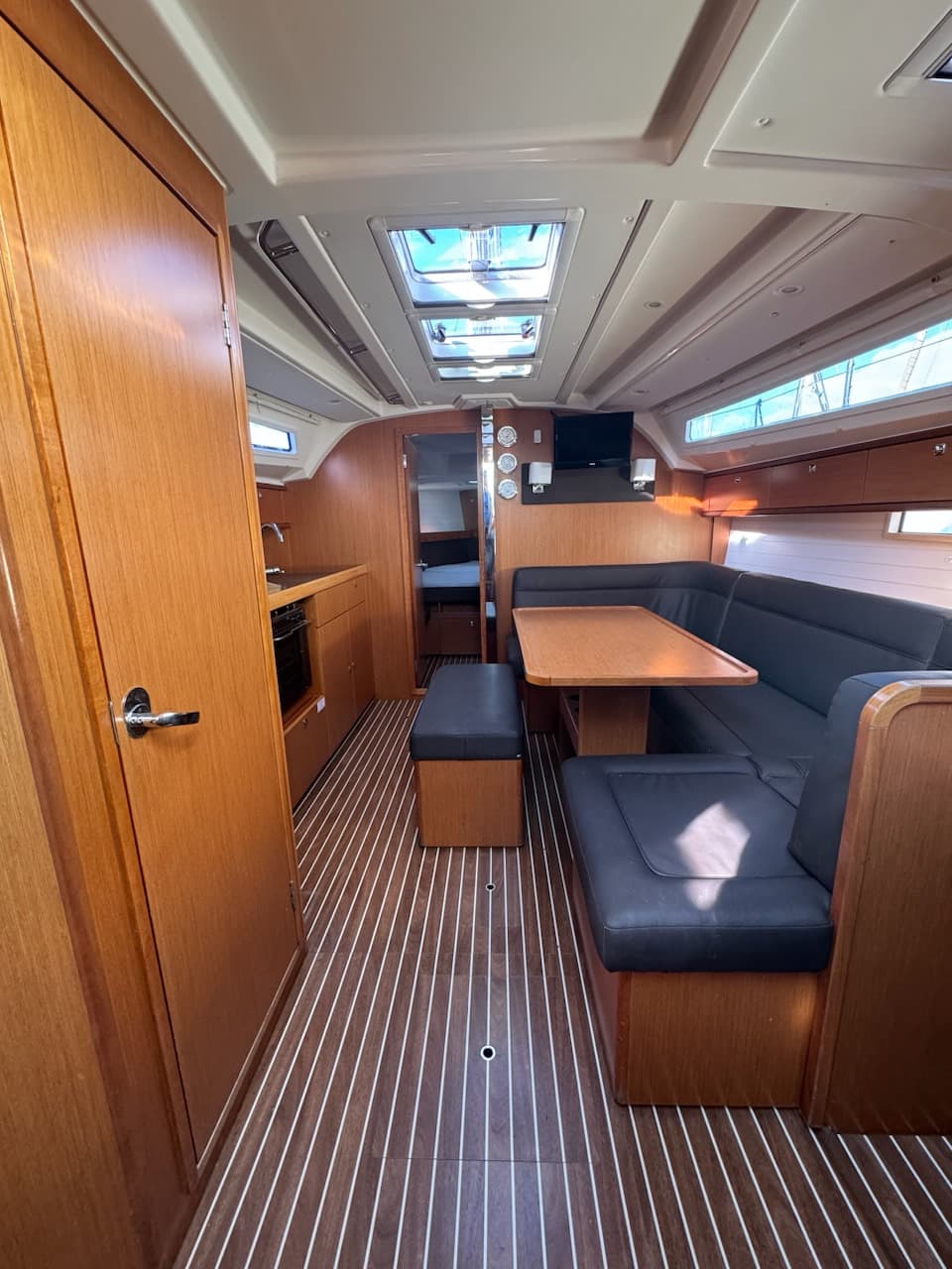 Bavaria Cruiser 41 - photo 10