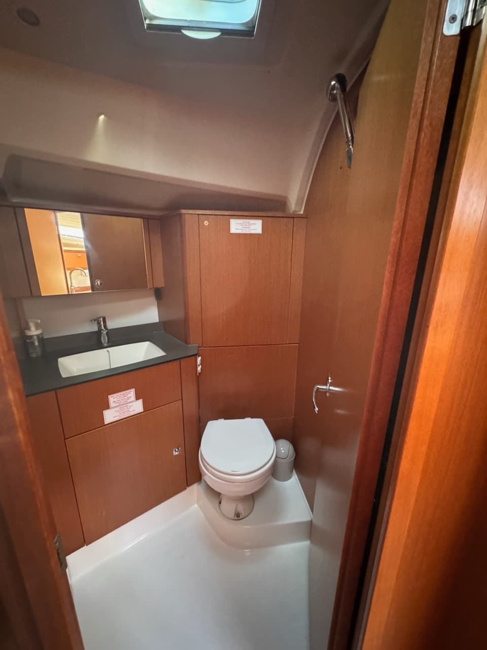 Bavaria Cruiser 41 - photo 11