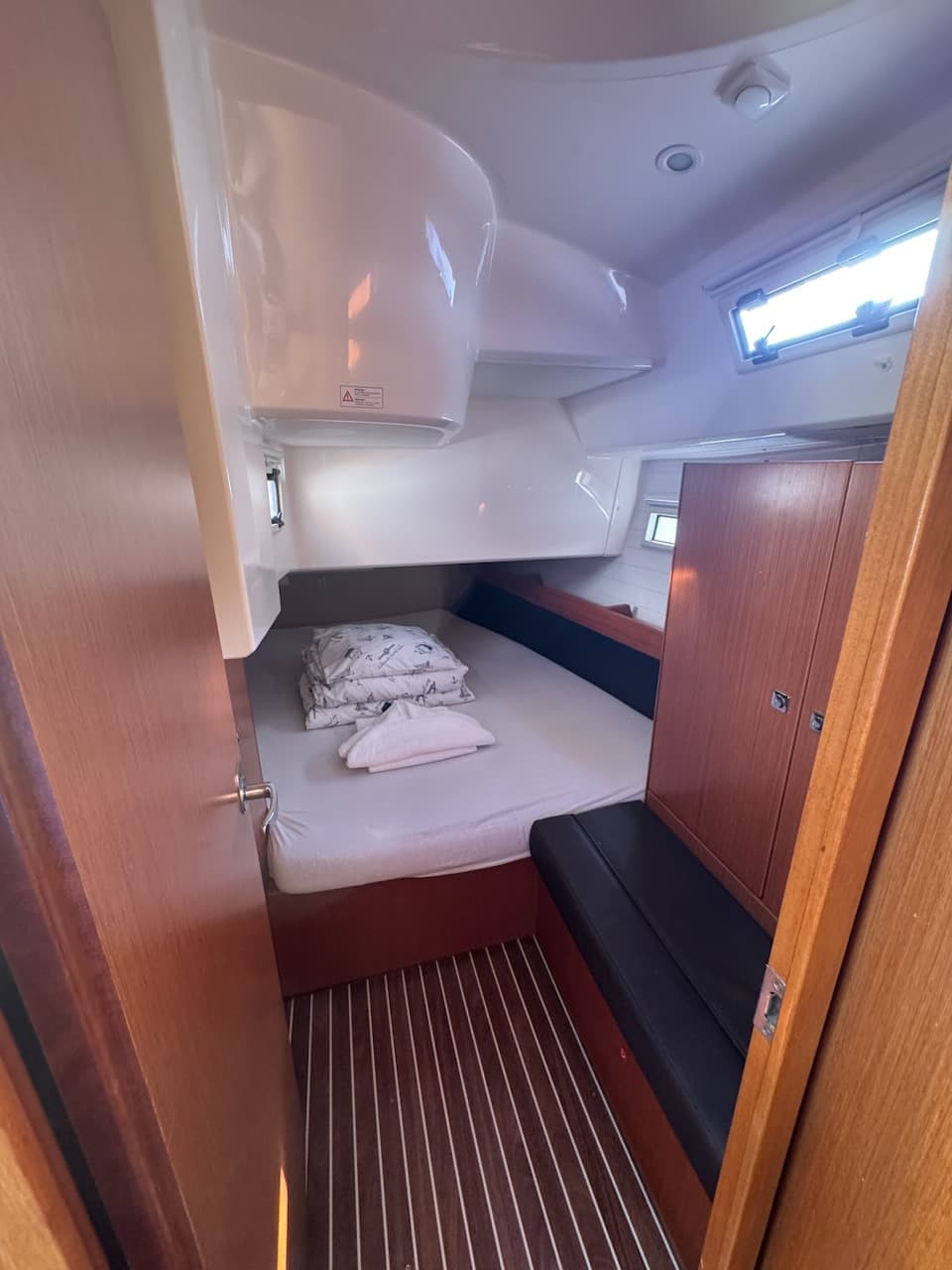 Bavaria Cruiser 41 - photo 12