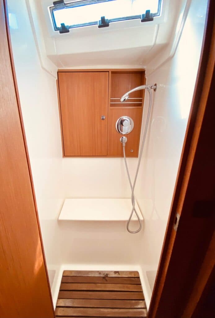 Bavaria Cruiser 45 - photo 4