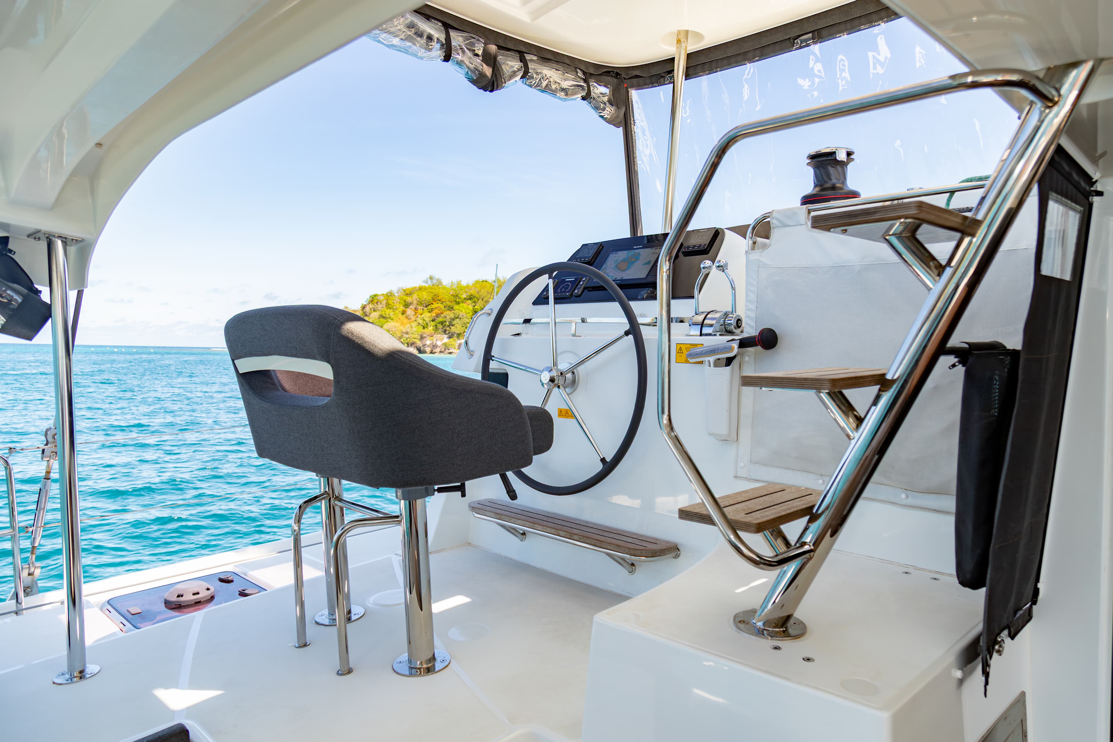 Lagoon 42 - photo 14