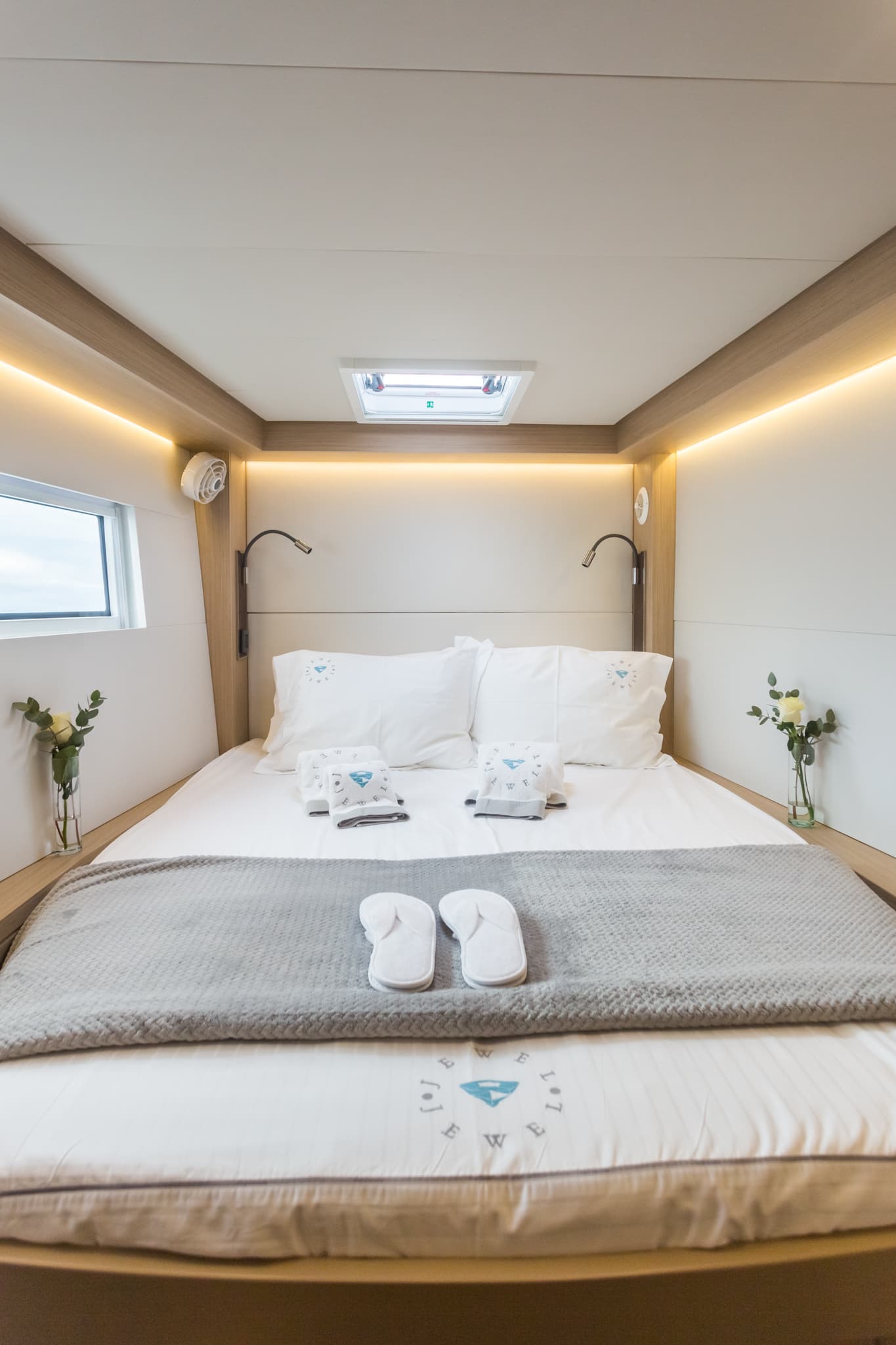 Lagoon 51 - photo 59