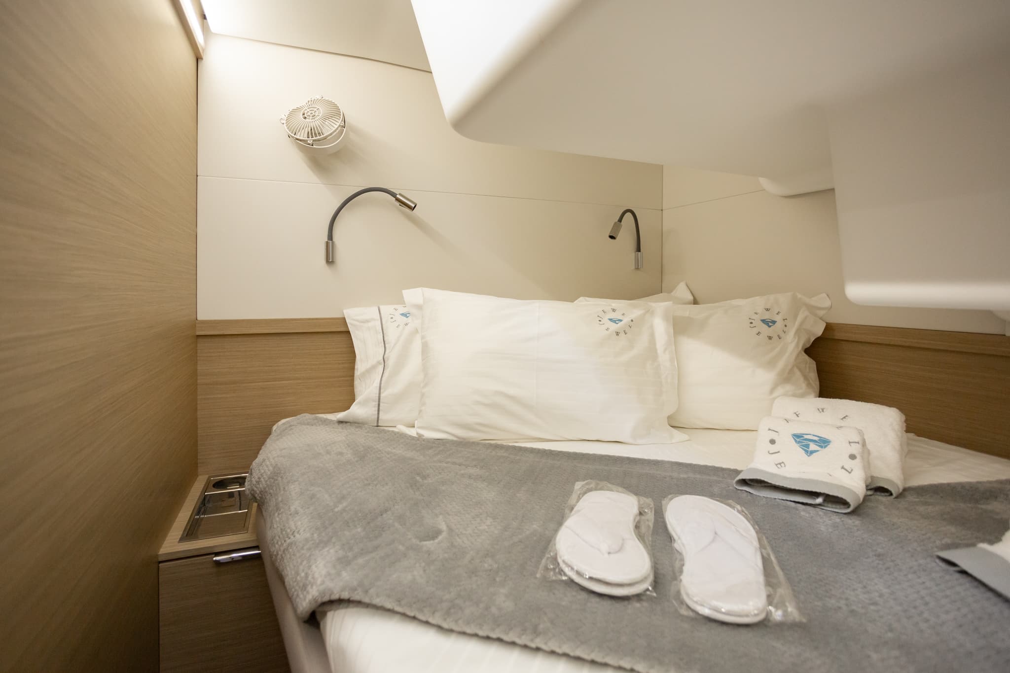 Lagoon 51 - photo 10