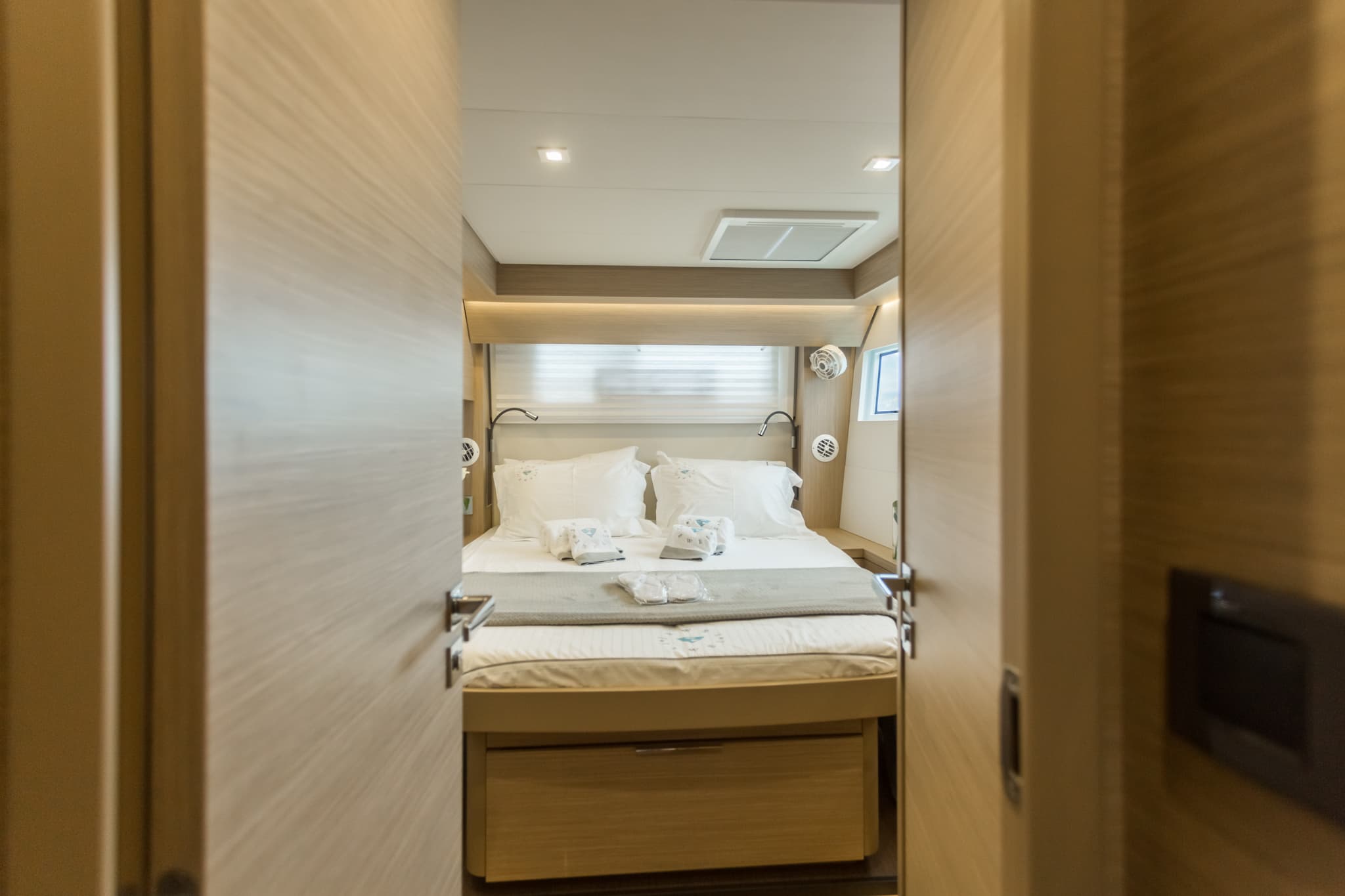 Lagoon 51 - photo 50