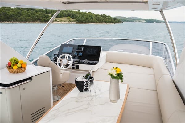 Azimut 55 - photo 6