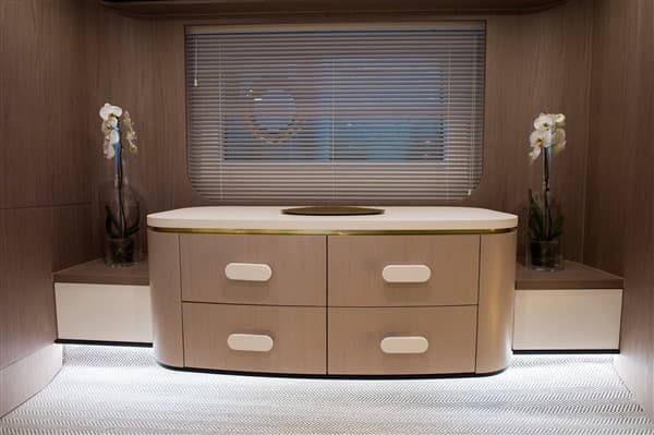 Azimut 55 - photo 42