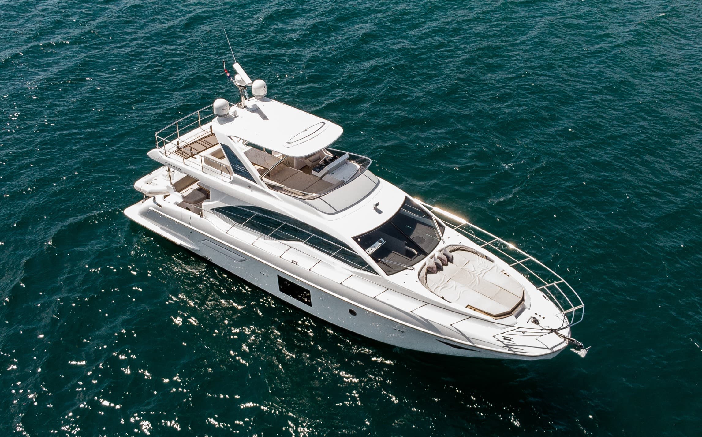 Azimut 55 - photo 39