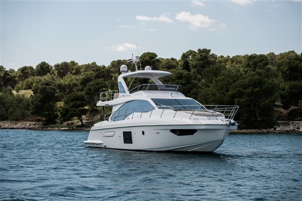 Azimut 55 - photo 49