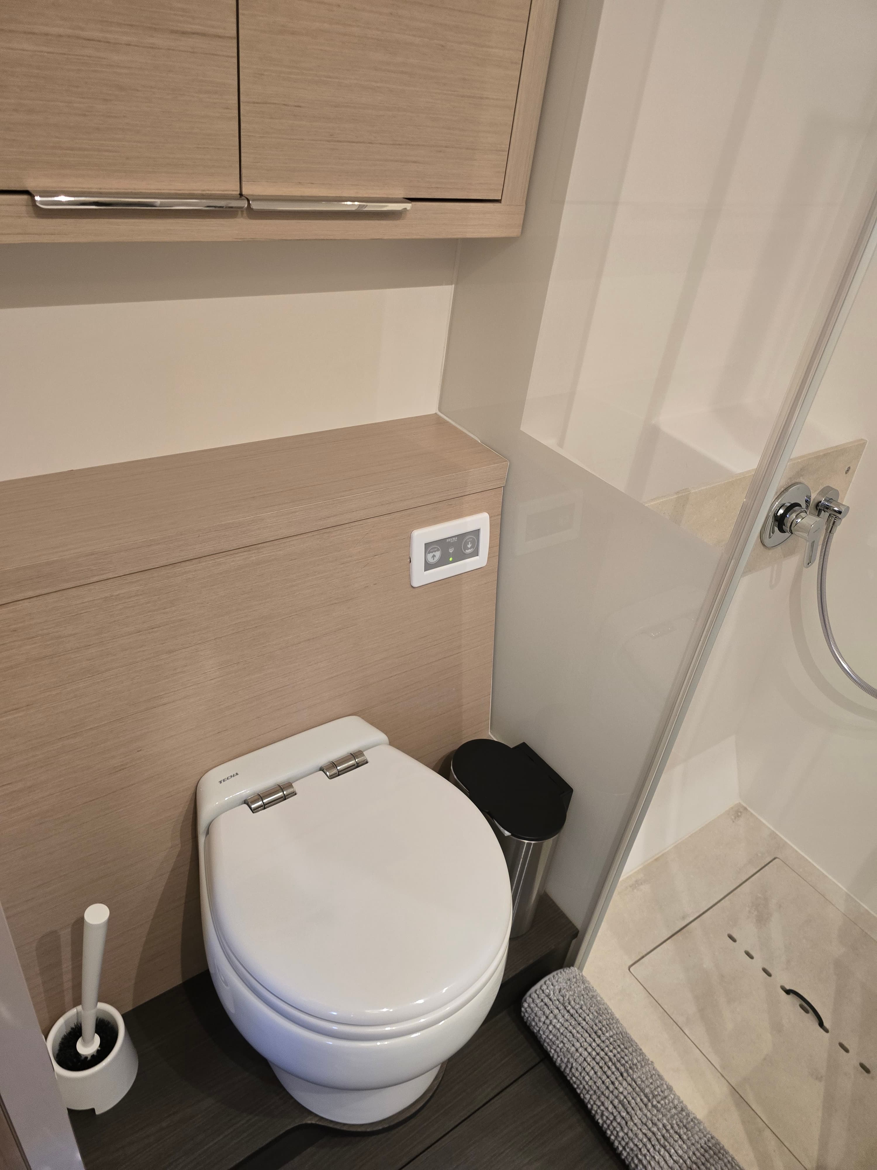 Lagoon 55 - photo 11