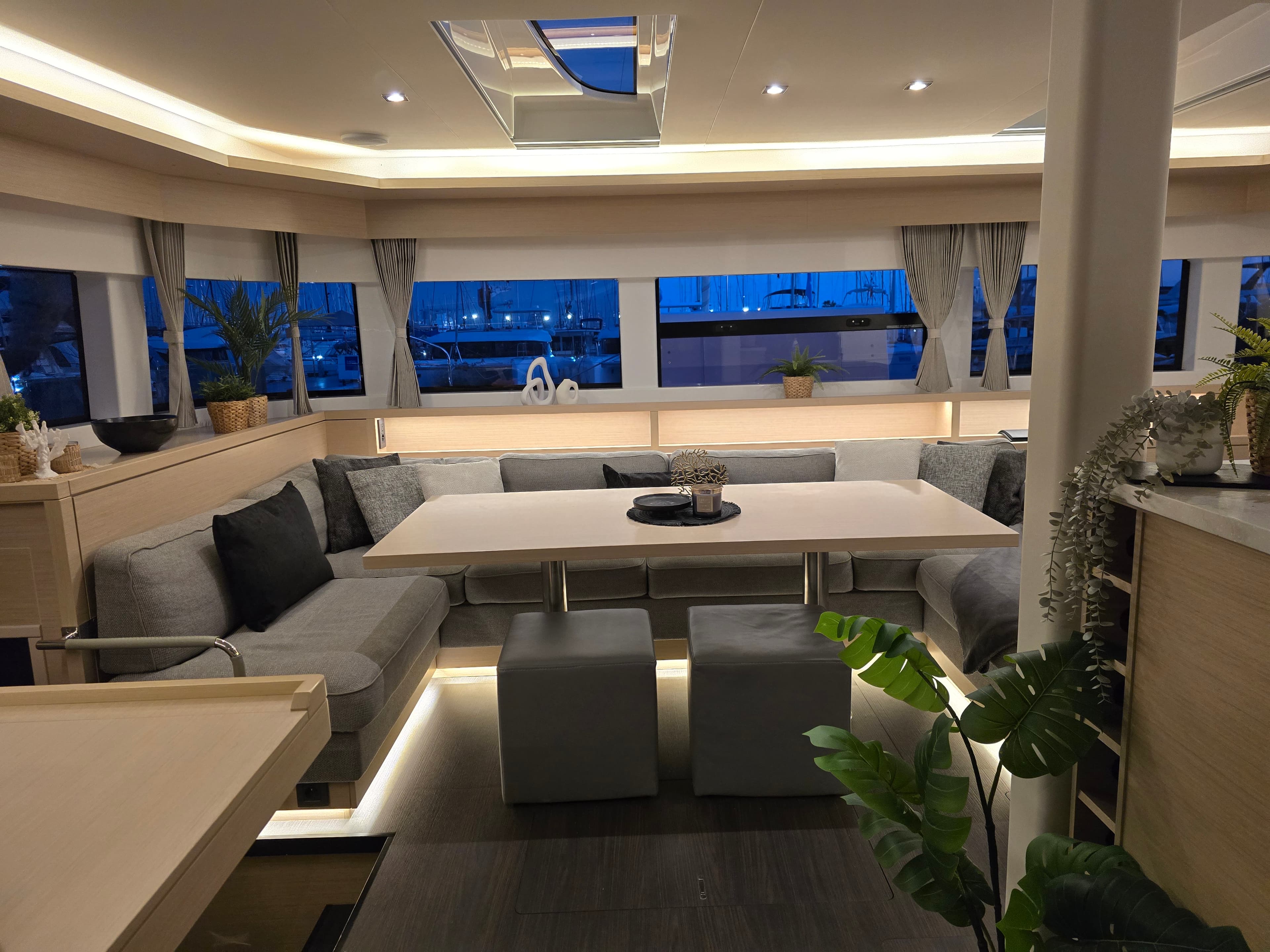 Lagoon 55 - photo 28