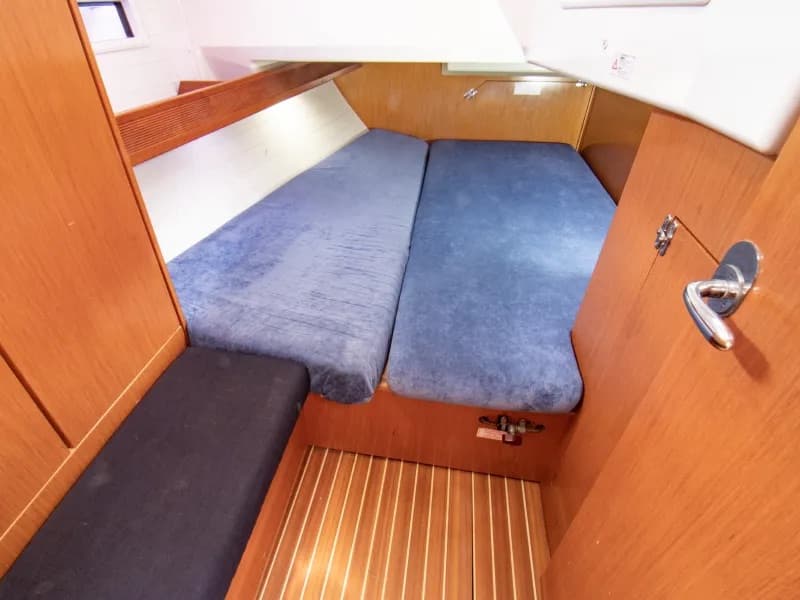 Bavaria 40 - photo 7