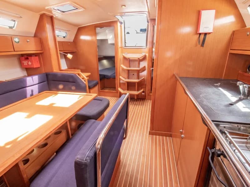 Bavaria 40 - photo 4