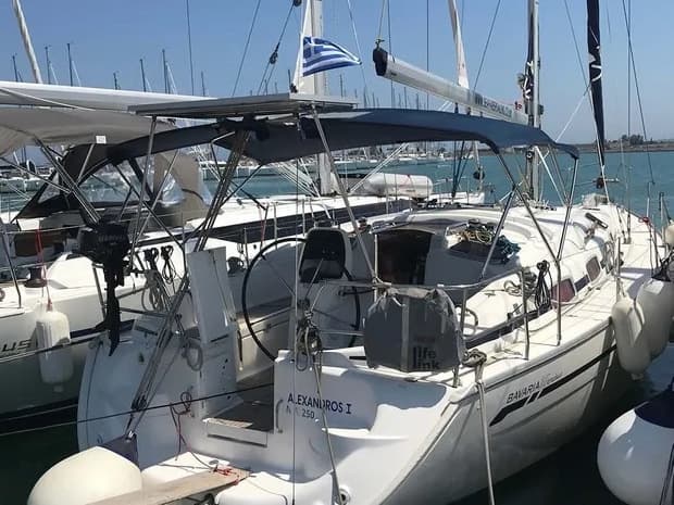 Bavaria 37 - photo