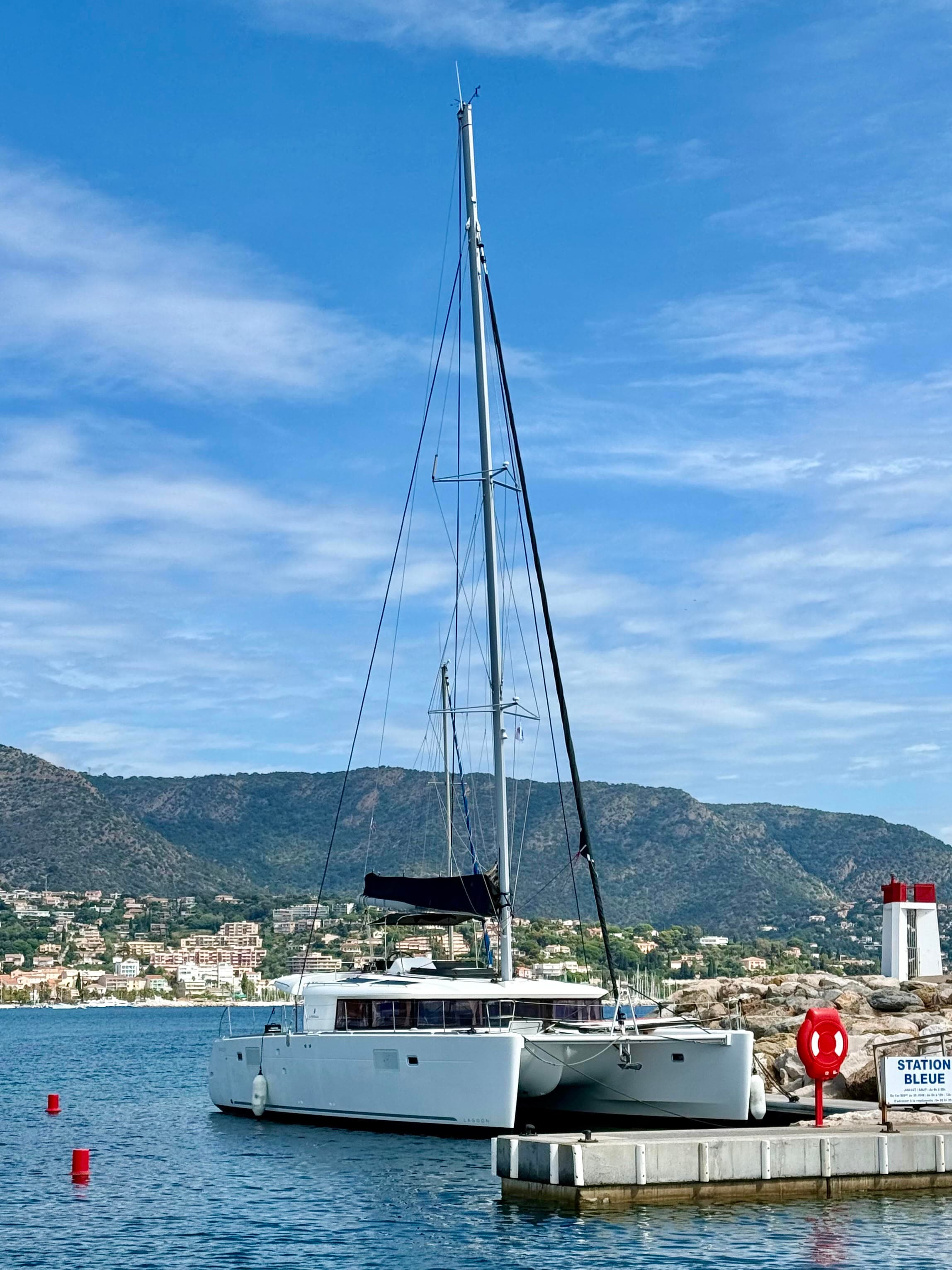 Lagoon 450 - photo 10