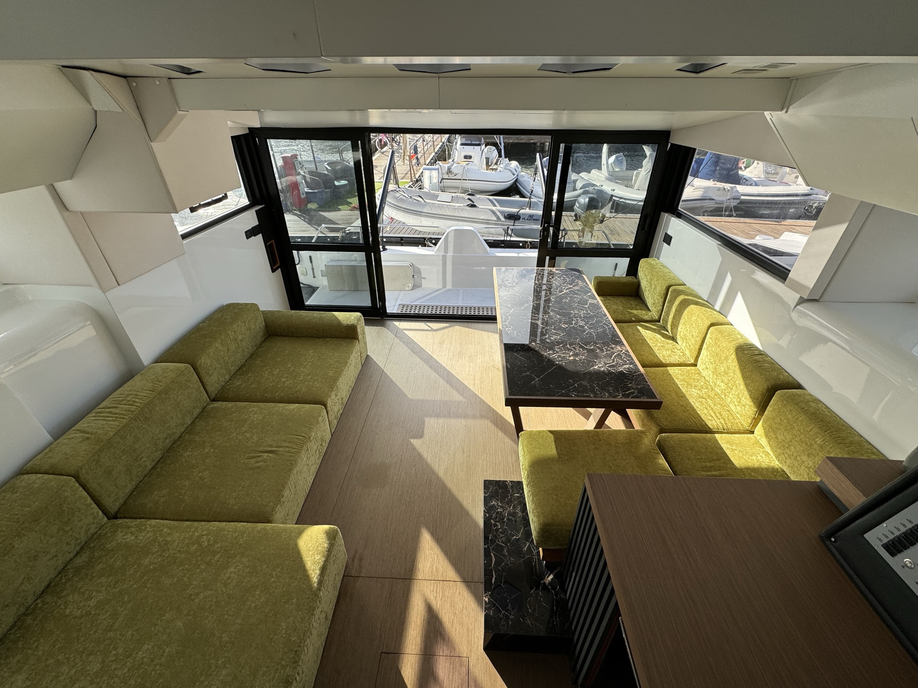 Delta F40-XT - photo 12