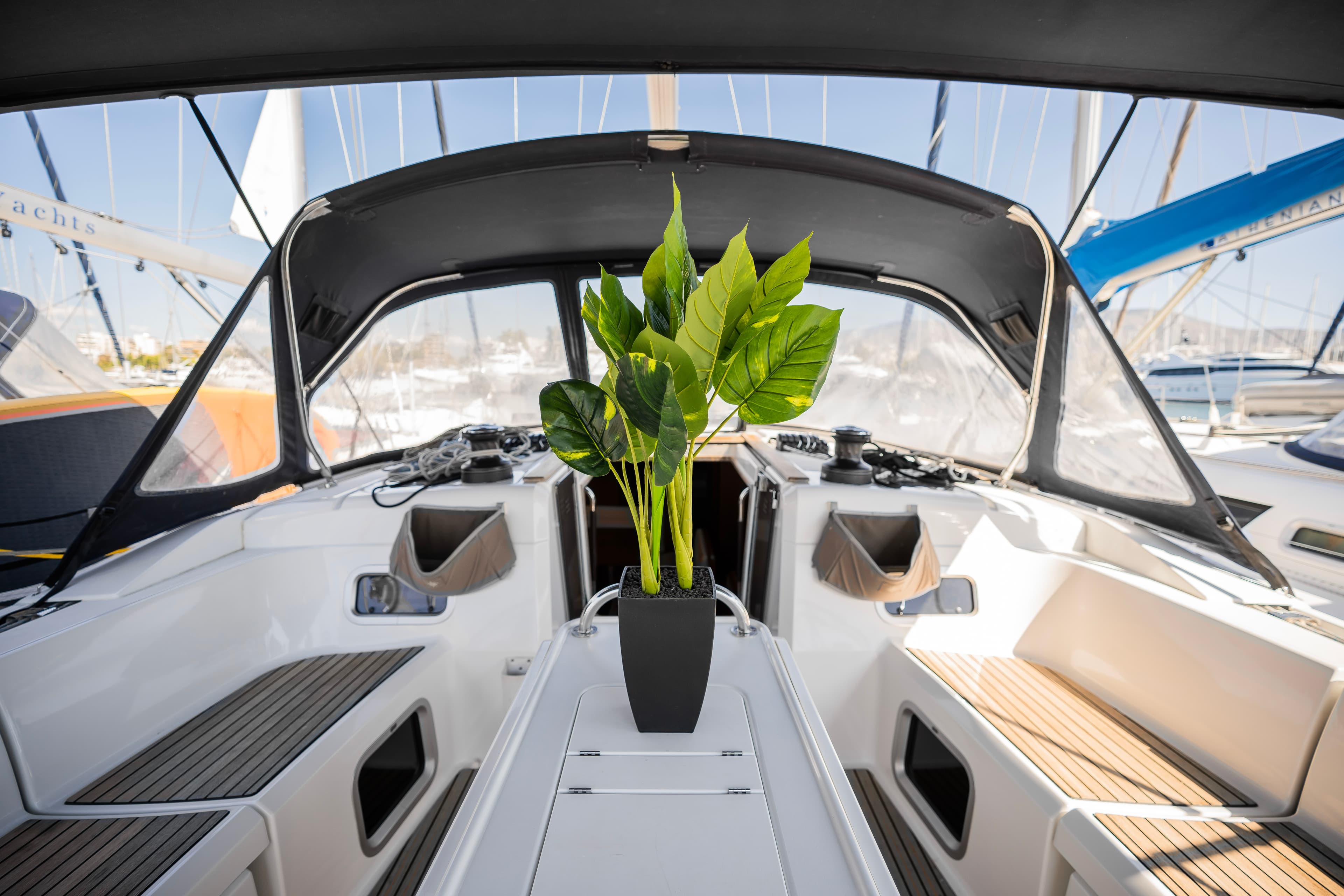 Sun Odyssey 519 - photo 25