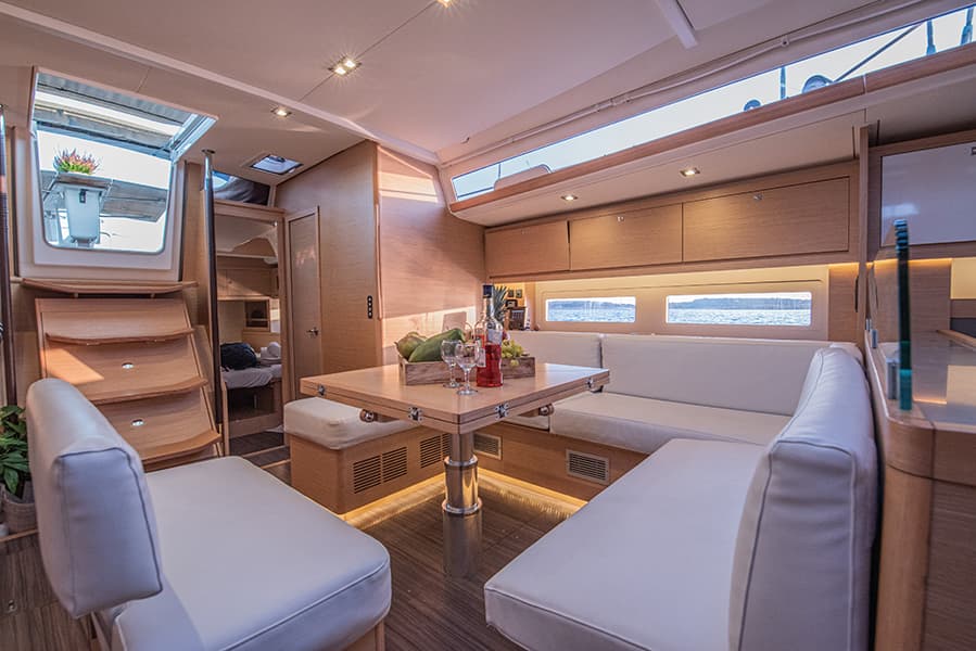 Dufour 530 - photo 8