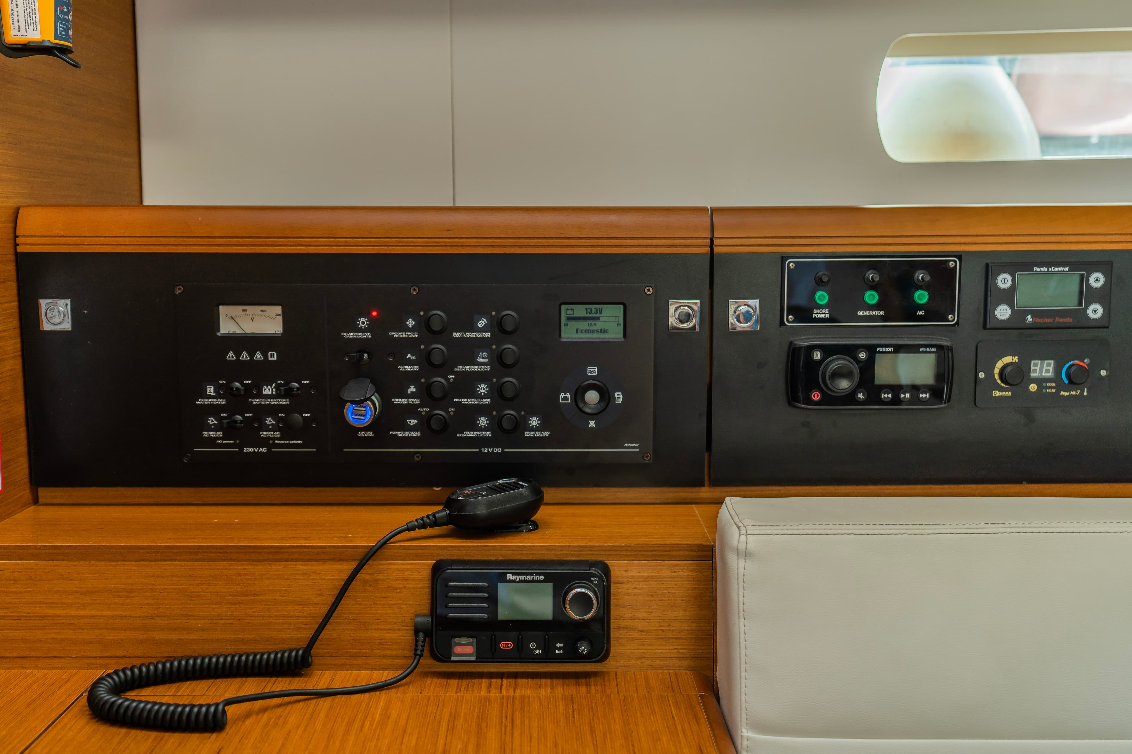 Sun Odyssey 519 - photo 12