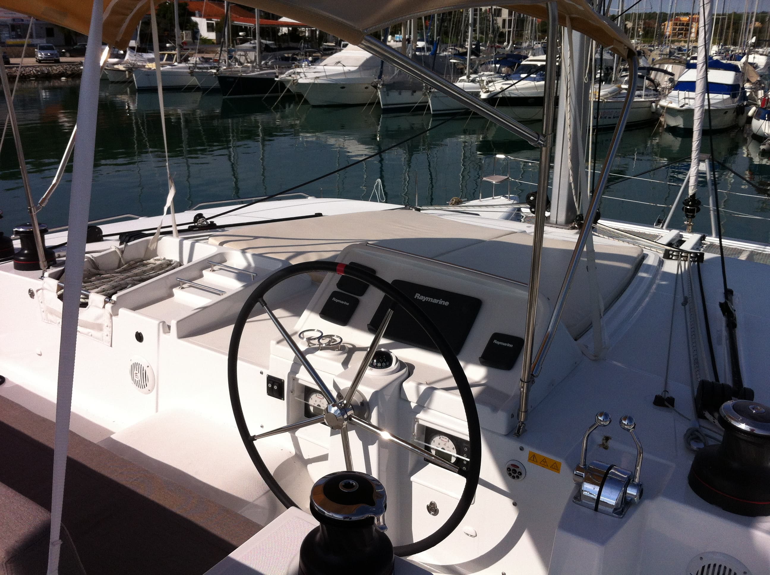 Lagoon 450 - photo 26