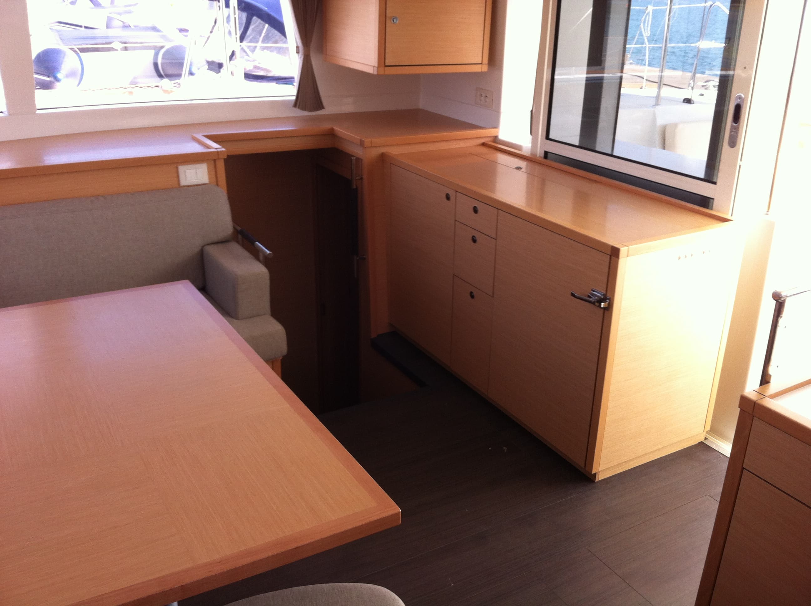 Lagoon 450 - photo 16