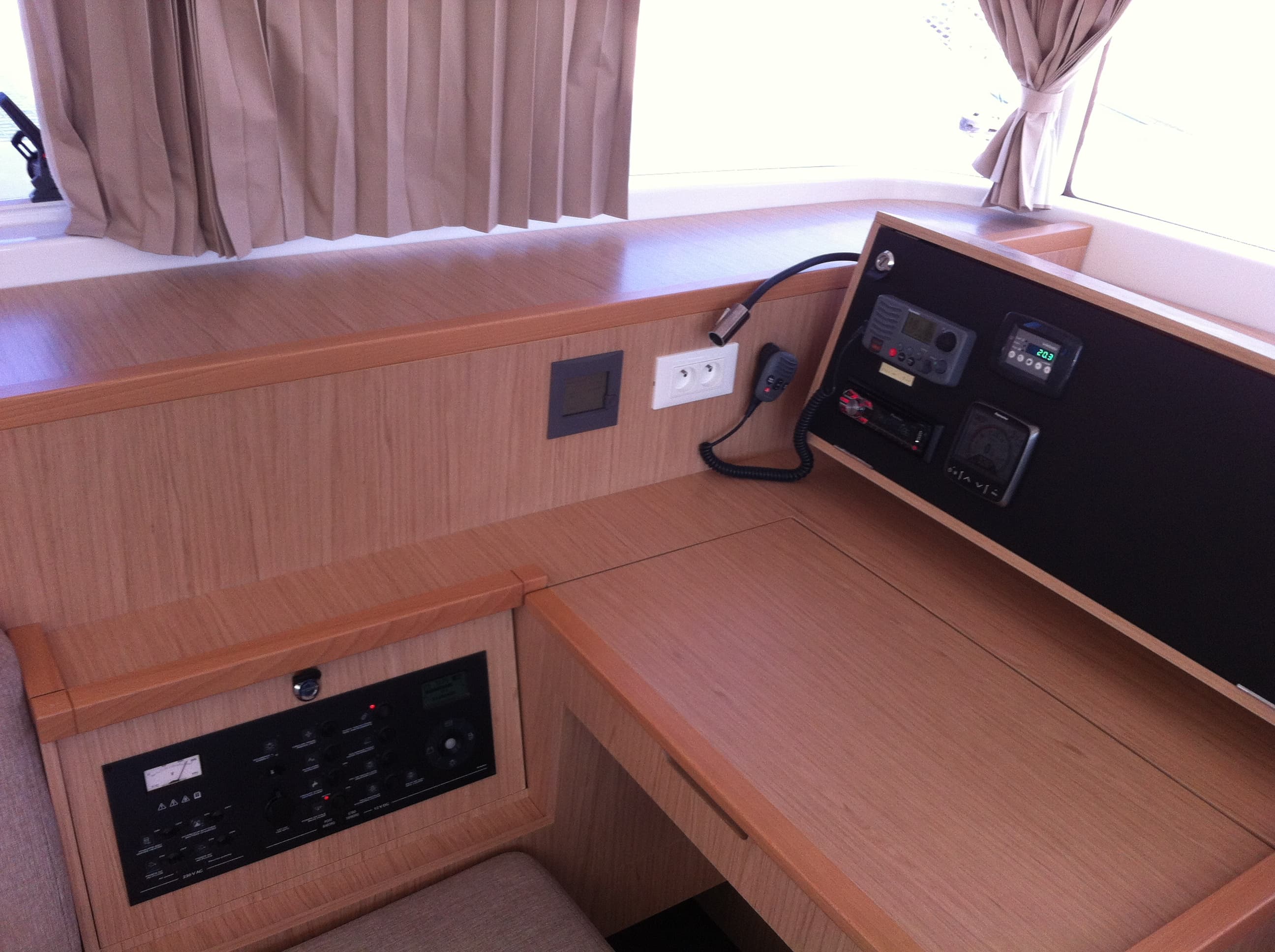 Lagoon 400 S2 - photo 14