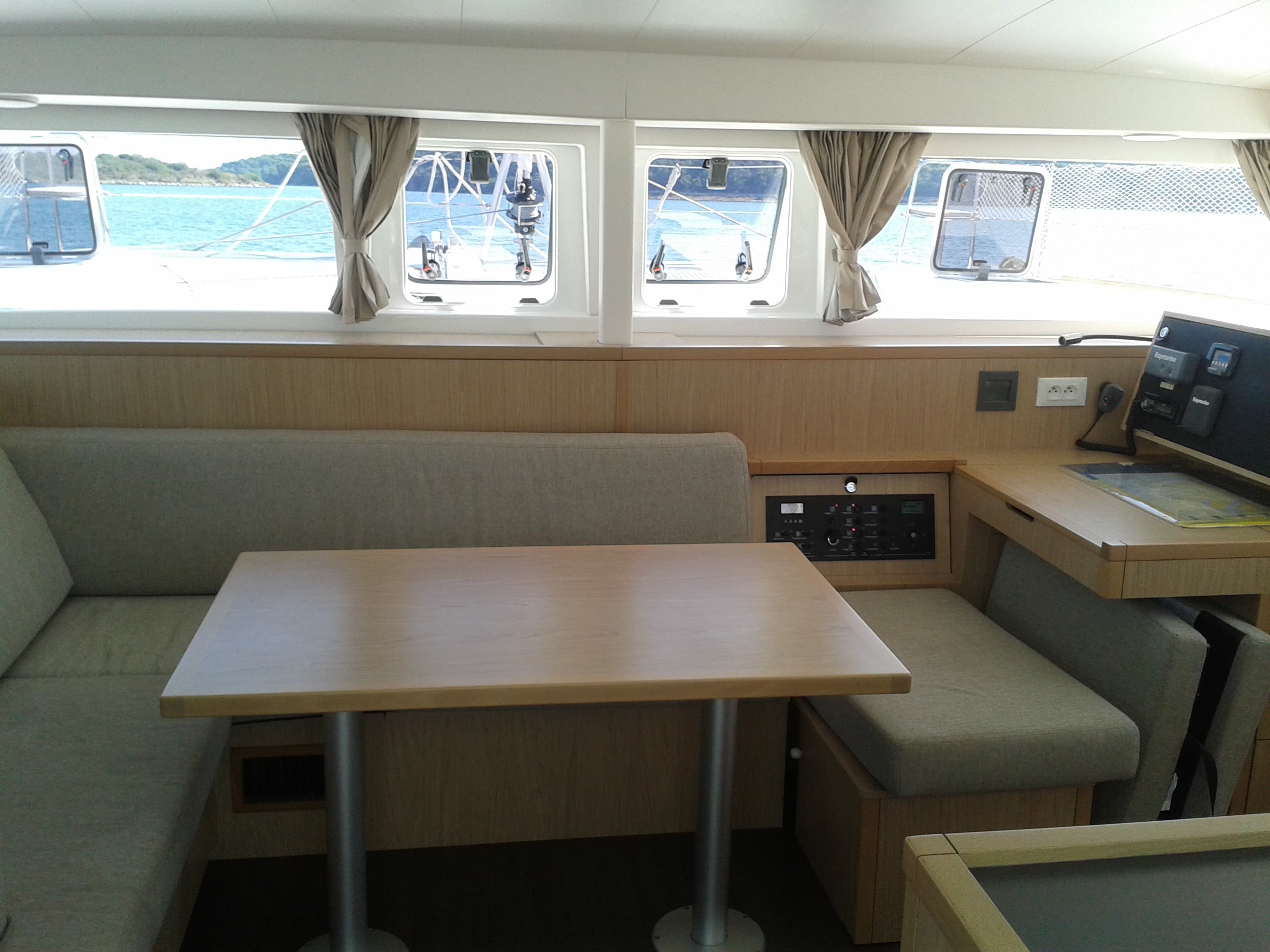 Lagoon 400 S2 - photo 25