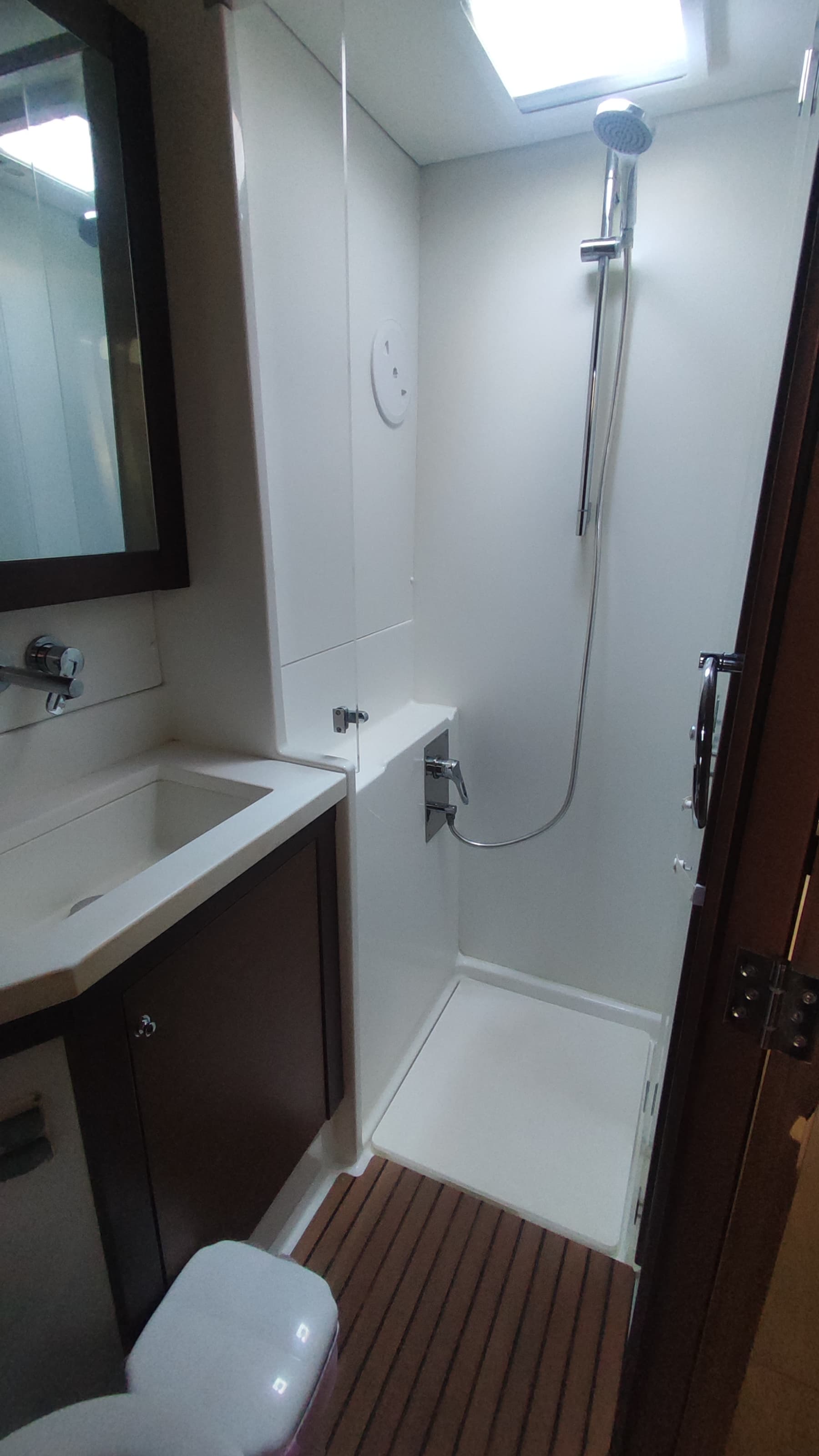 Lagoon 450 Fly - photo 14