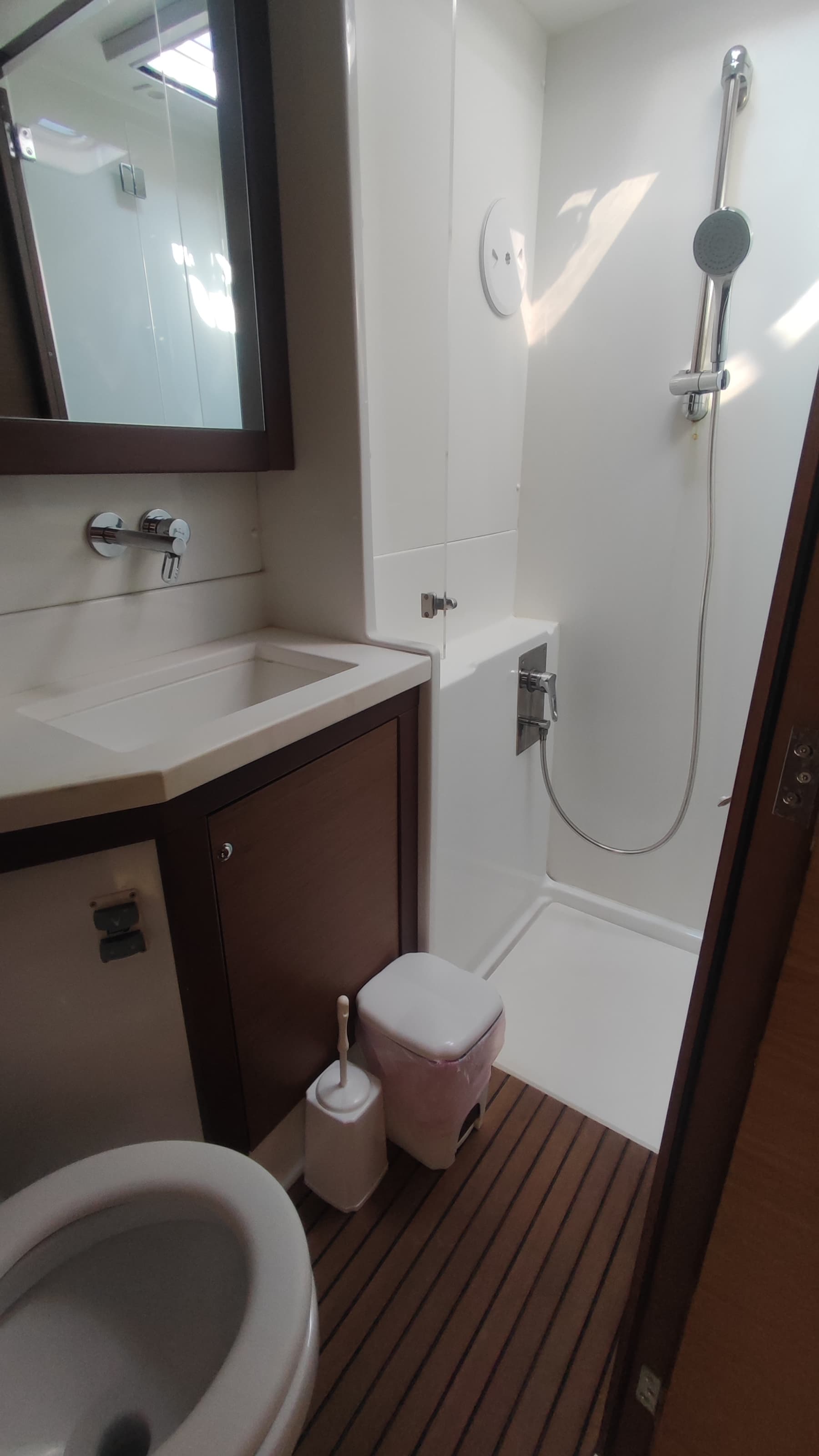 Lagoon 450 Fly - photo 15