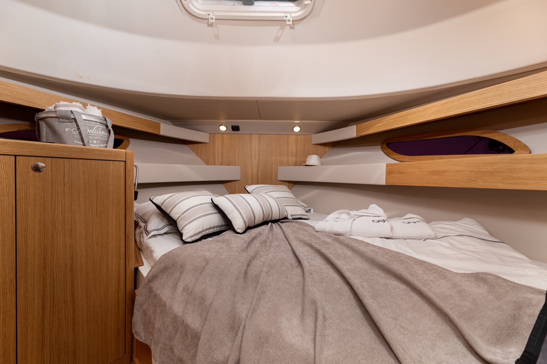 Adriana 36 - photo 8