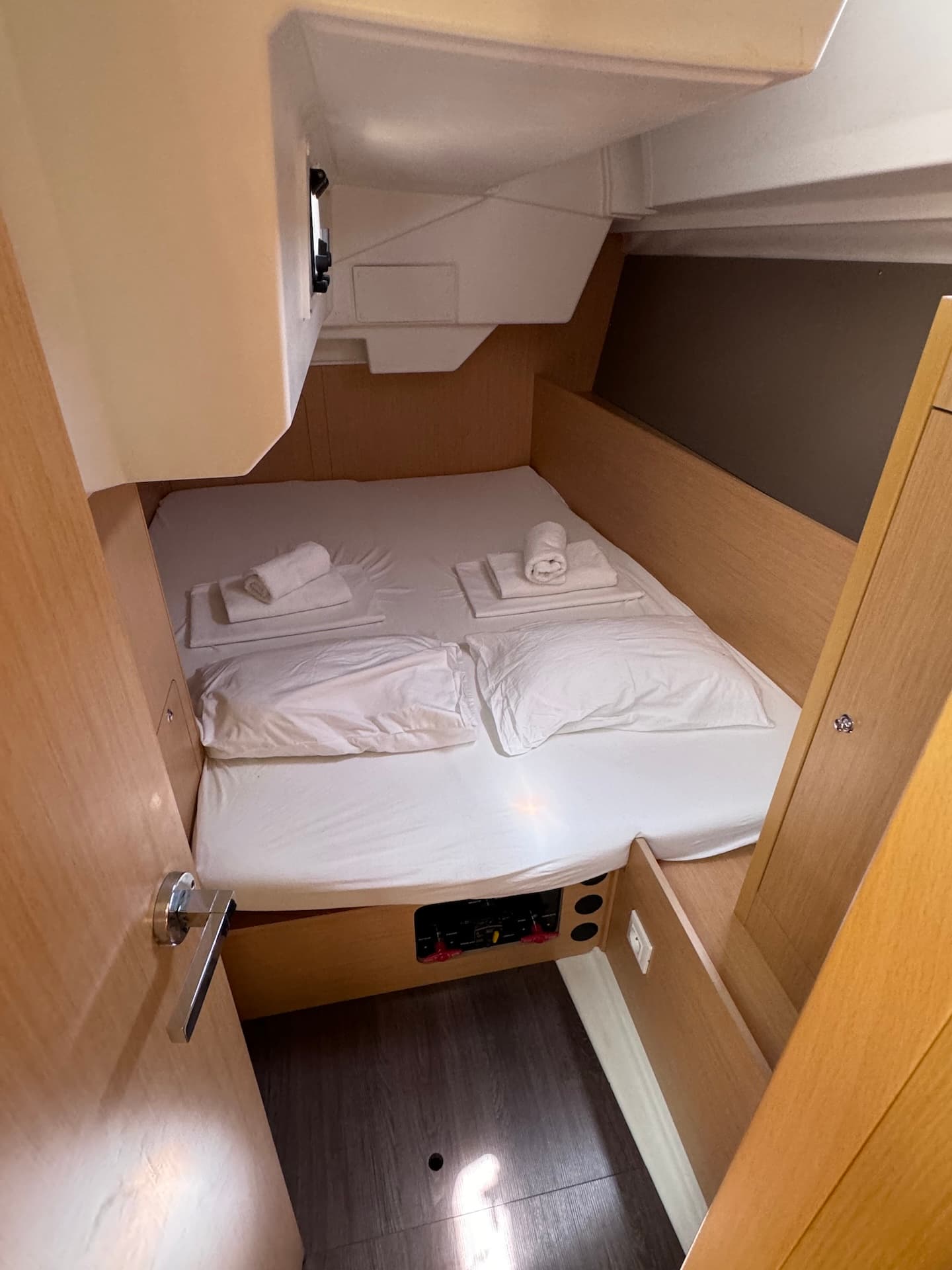 Oceanis 38 - photo 12