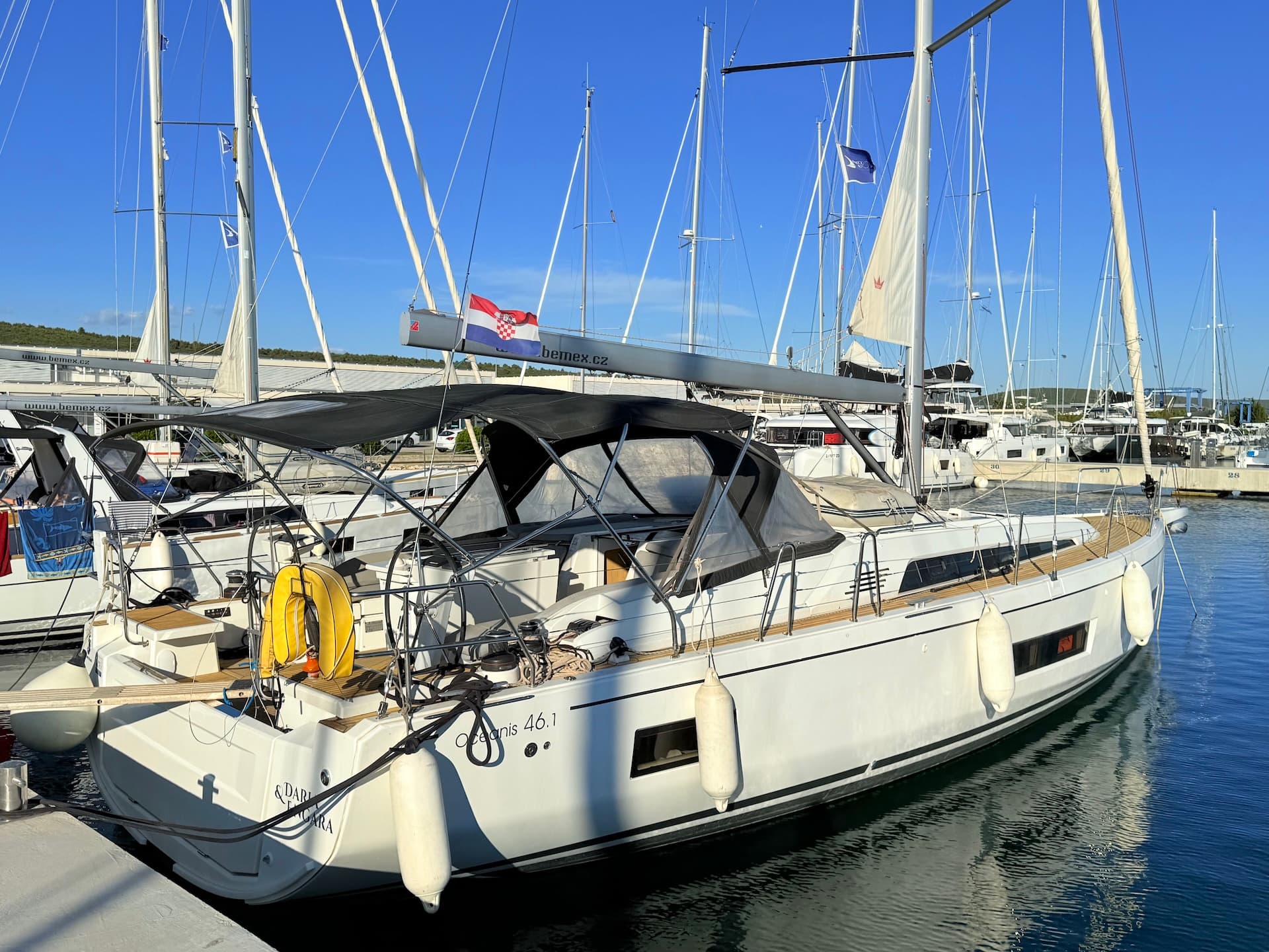 Oceanis 46.1 - photo 6