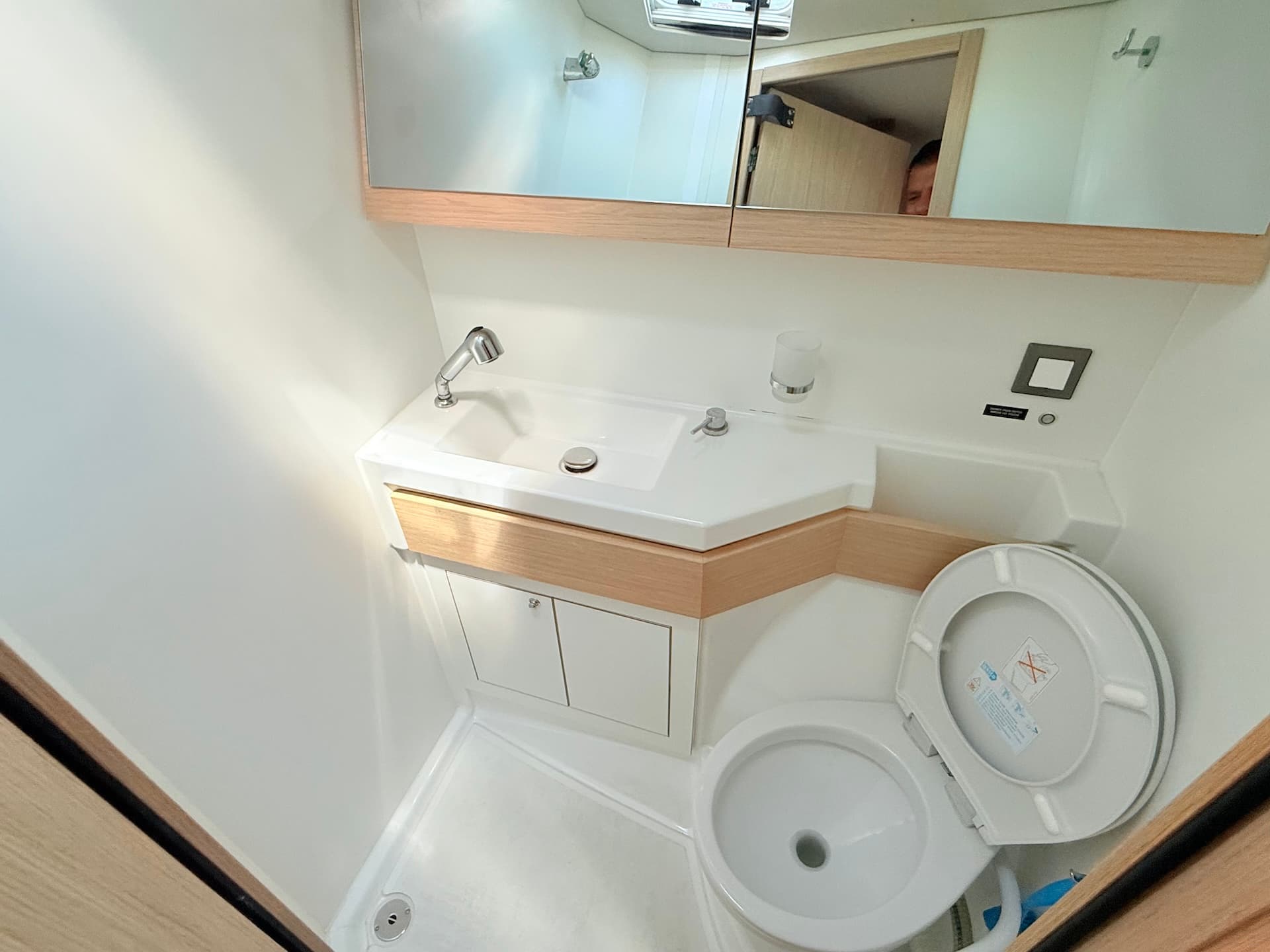 Oceanis 46.1 - photo 16