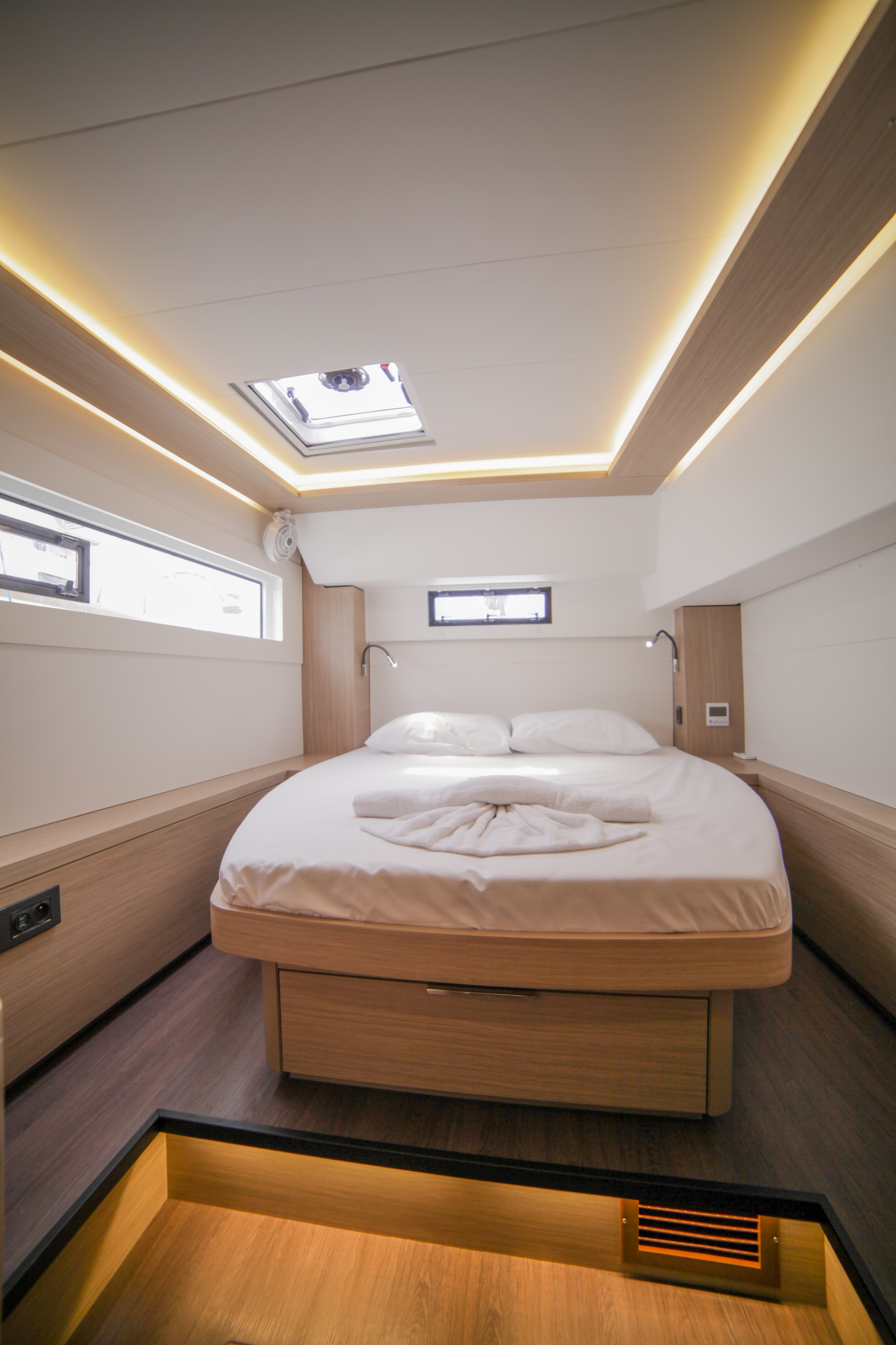 Lagoon 46  - photo 17