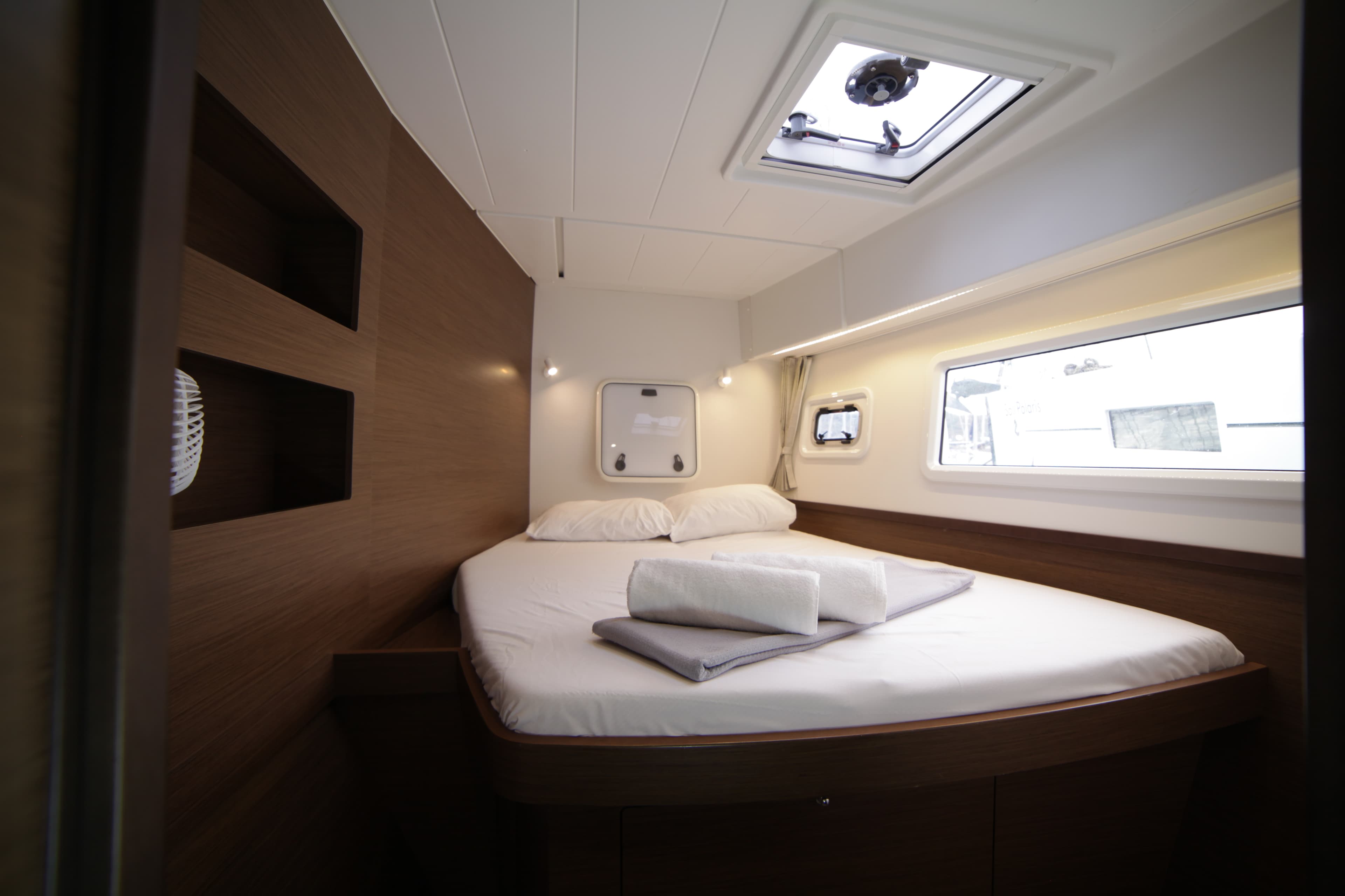 Lagoon 42 - photo 12