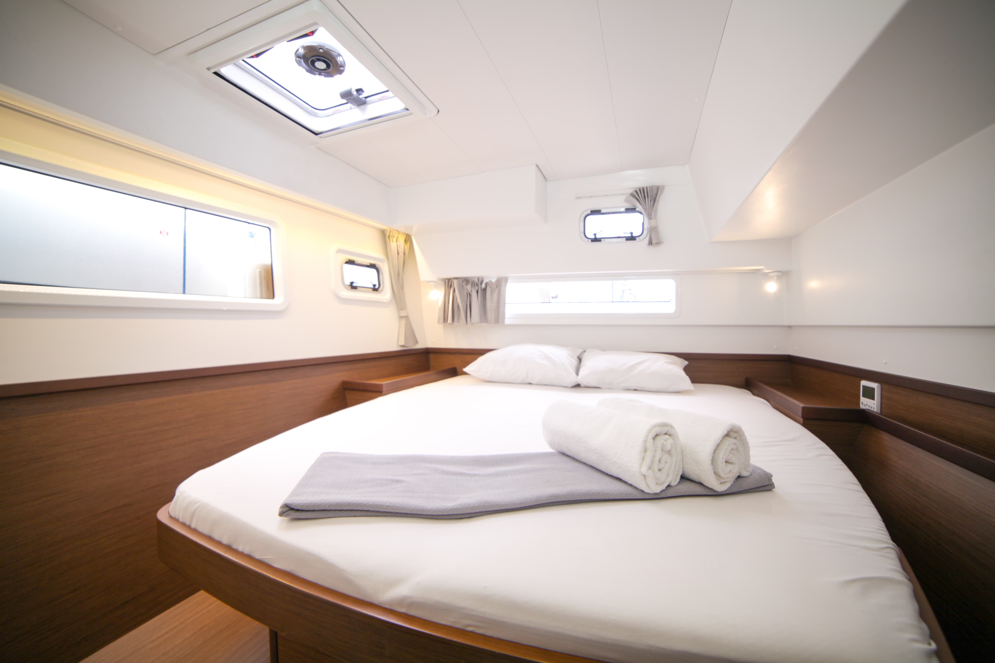Lagoon 42 - photo 9