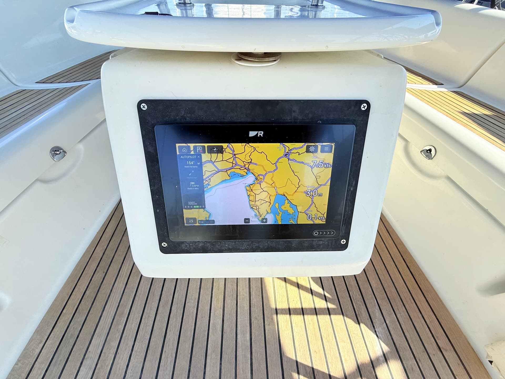 Oceanis 43 - photo 7