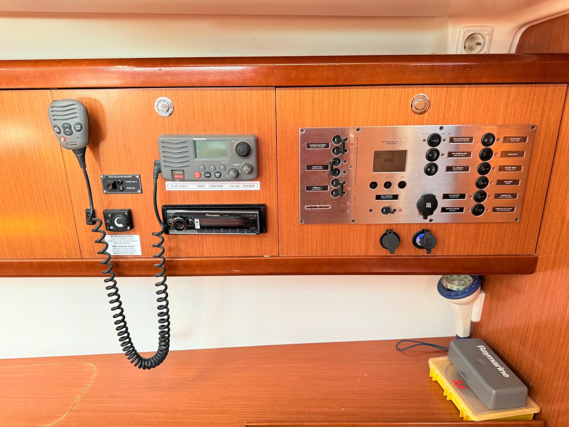 Oceanis 43 - photo 12