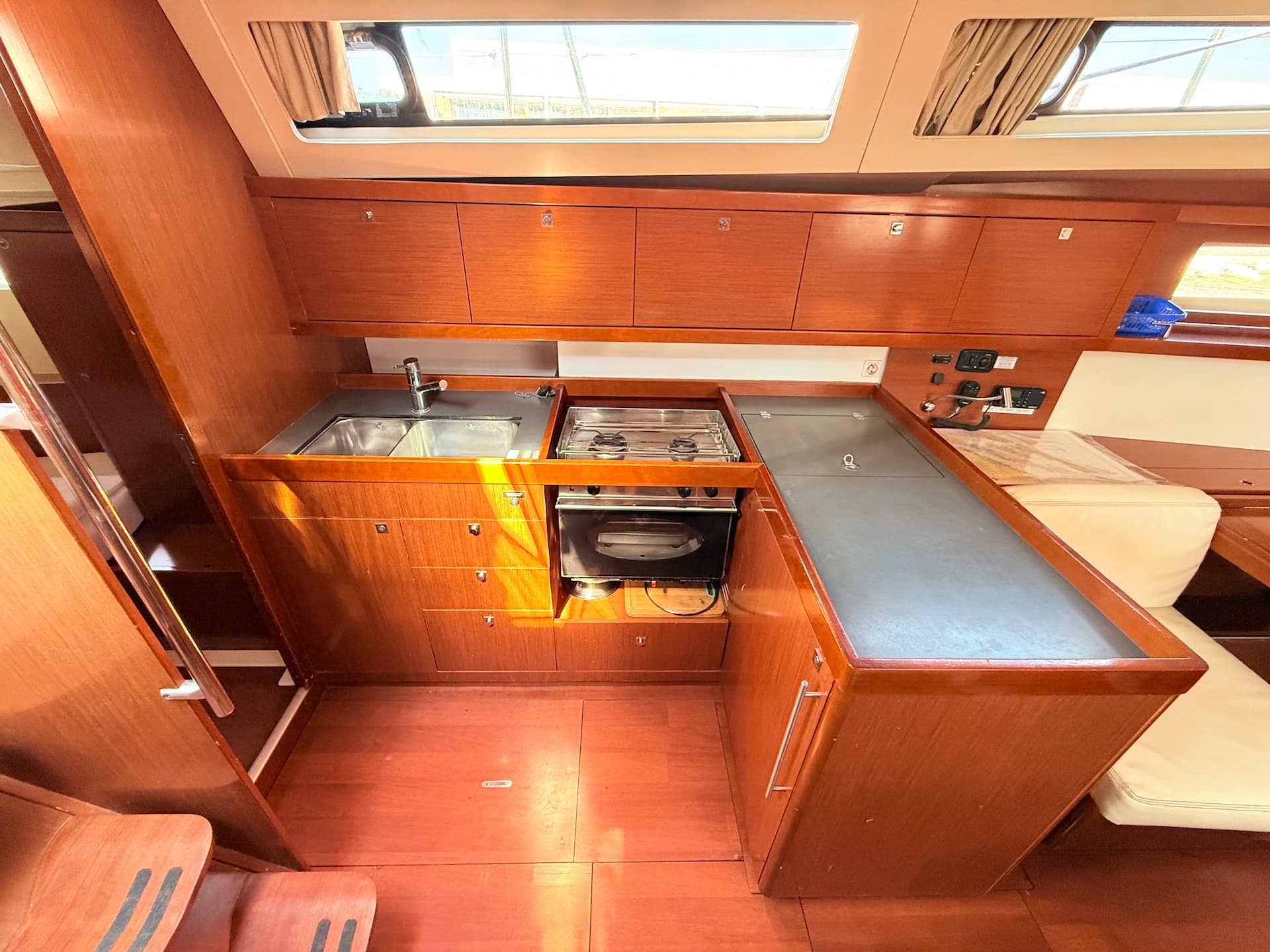 Oceanis 41 - photo 15