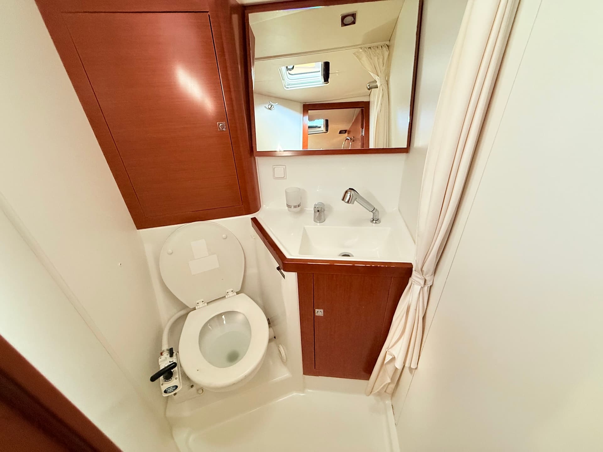 Oceanis 41 - photo 19