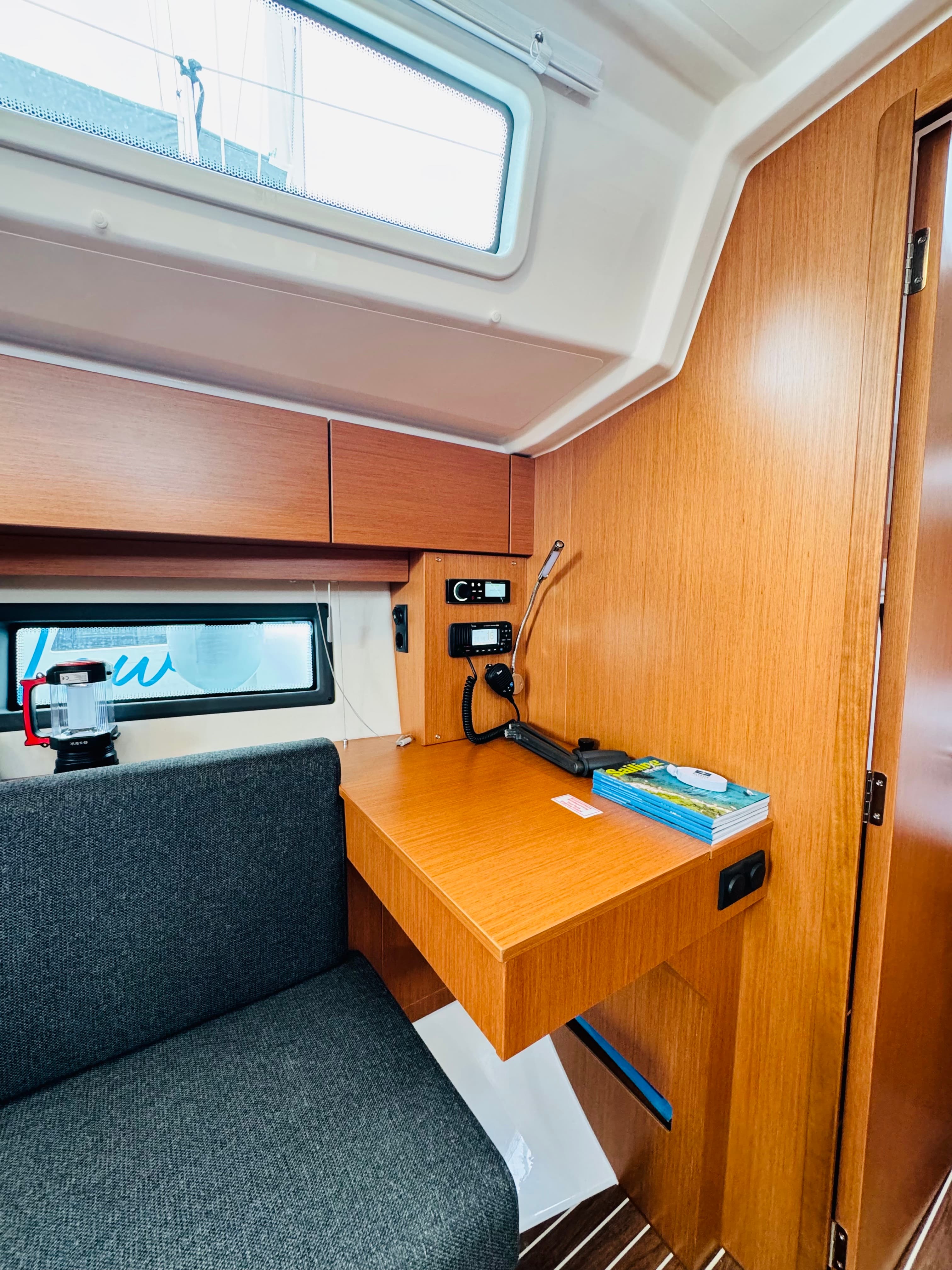 Bavaria C38 - photo 20