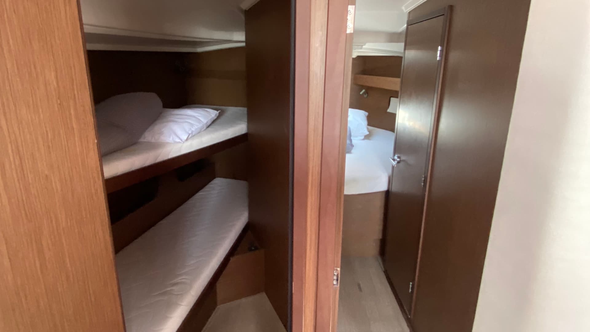 Oceanis 40.1 - photo 12