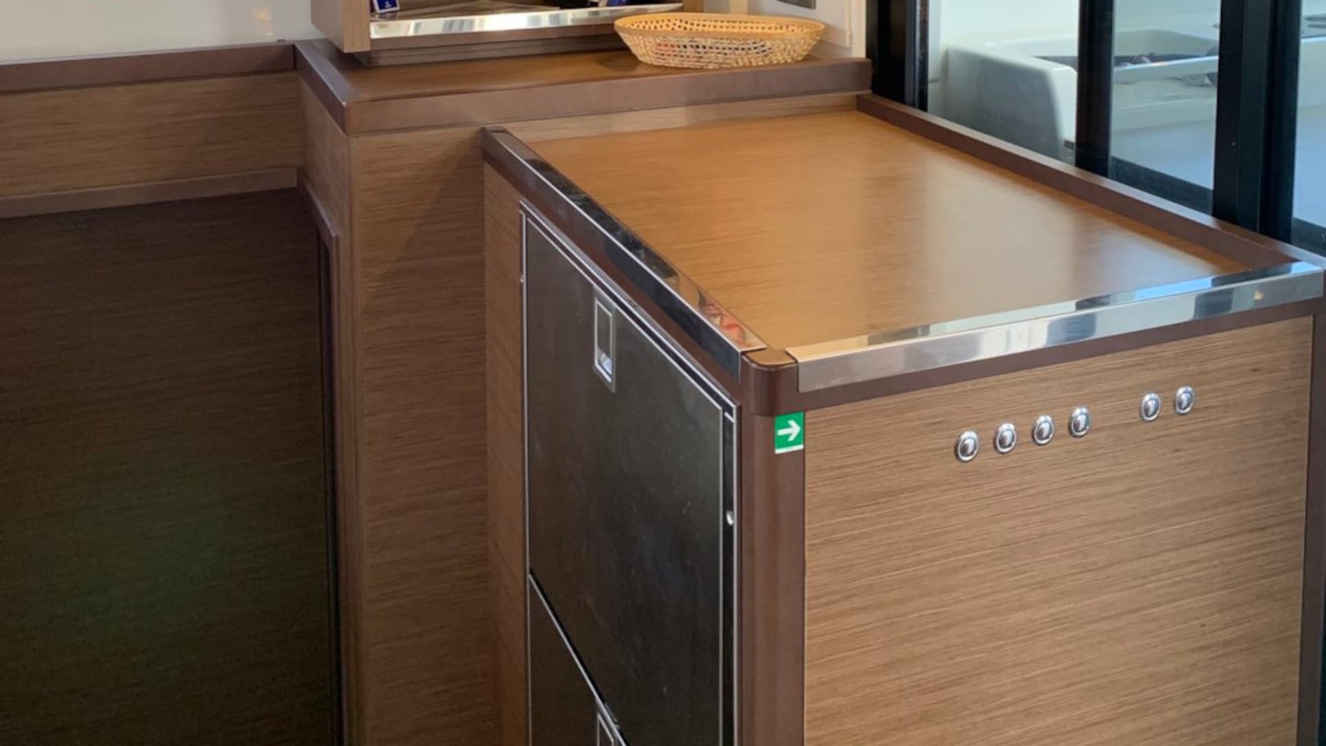 Lagoon 46  - photo 11