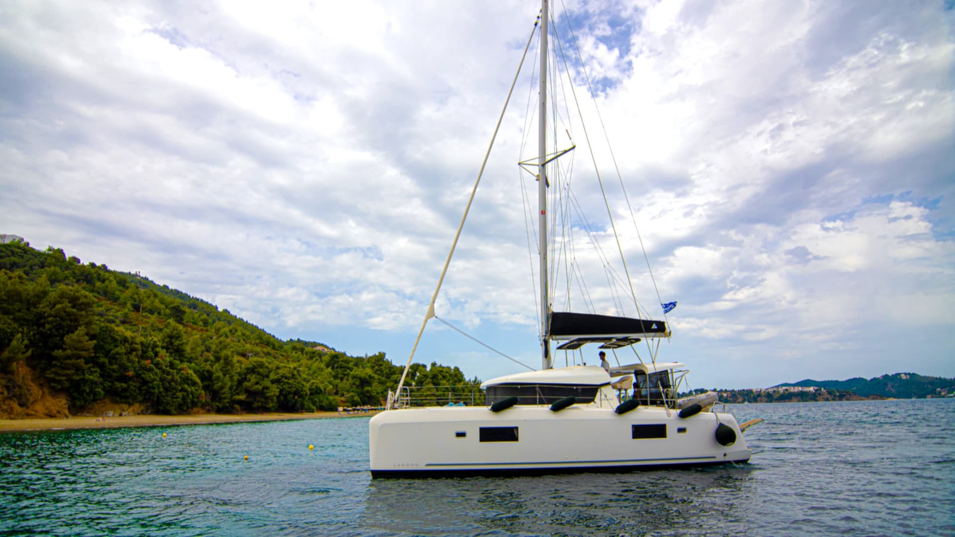 Lagoon 42 - photo 10