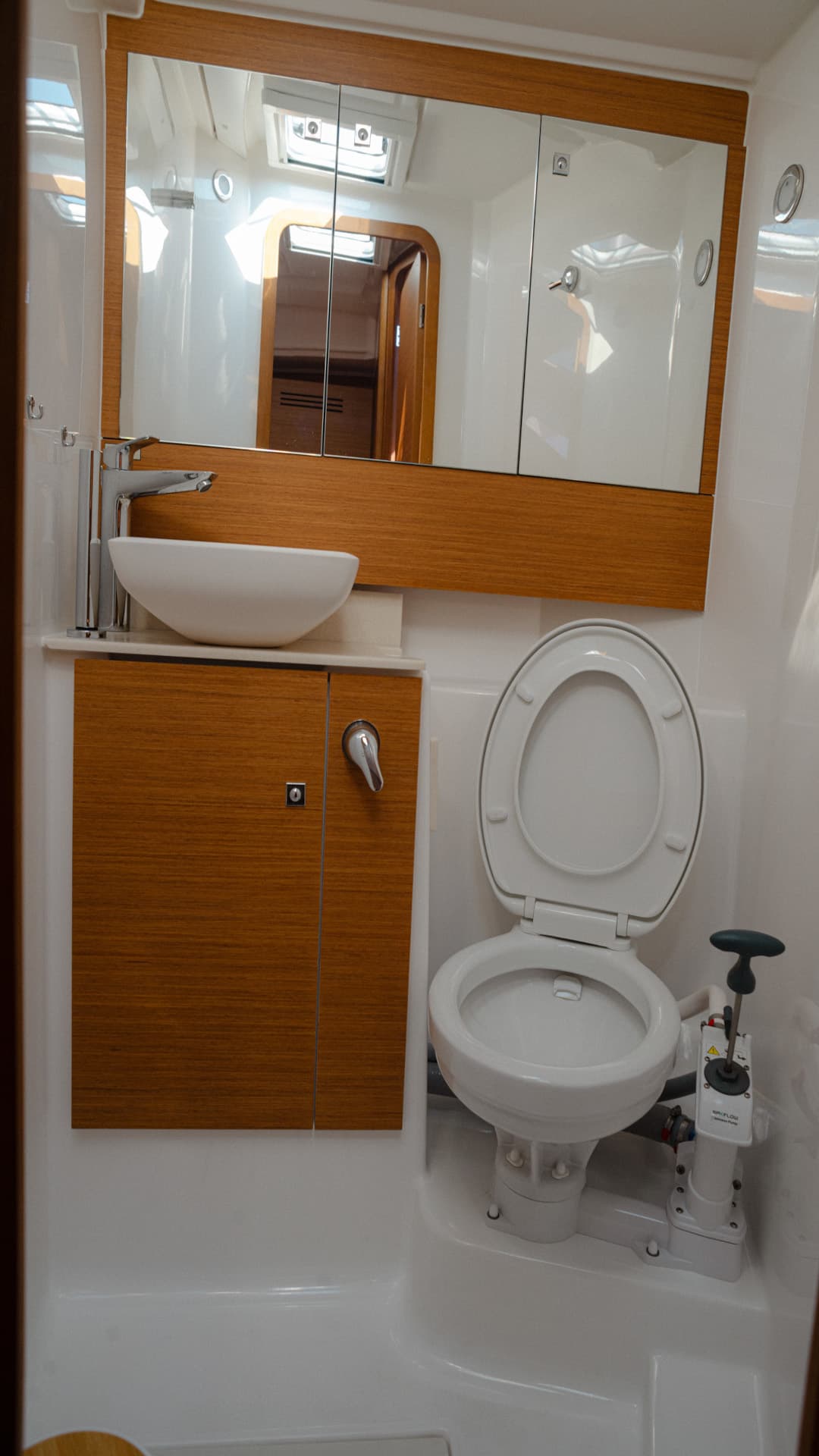 Dufour 430 - photo 8