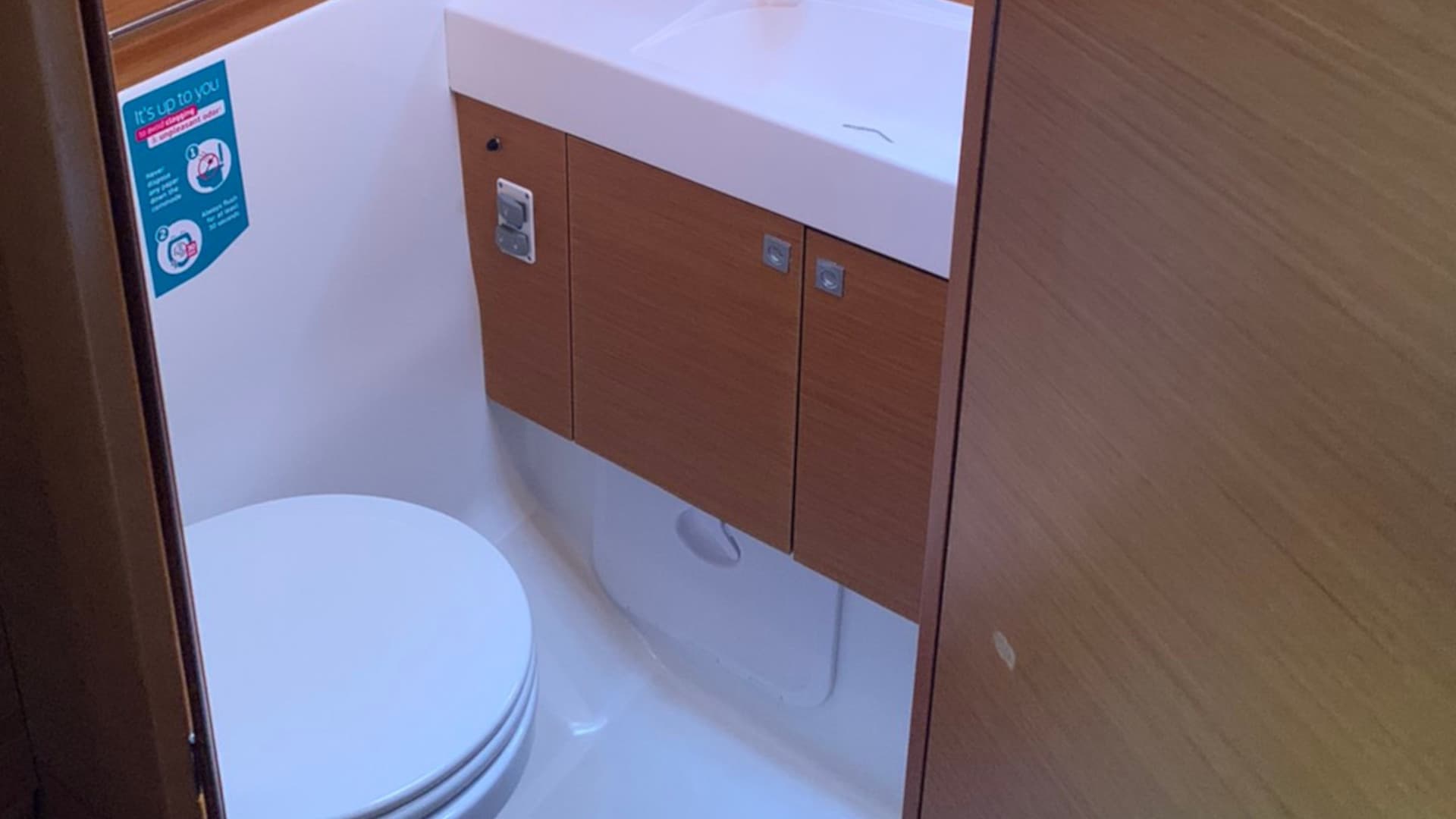 Sun Odyssey 519 - photo 9