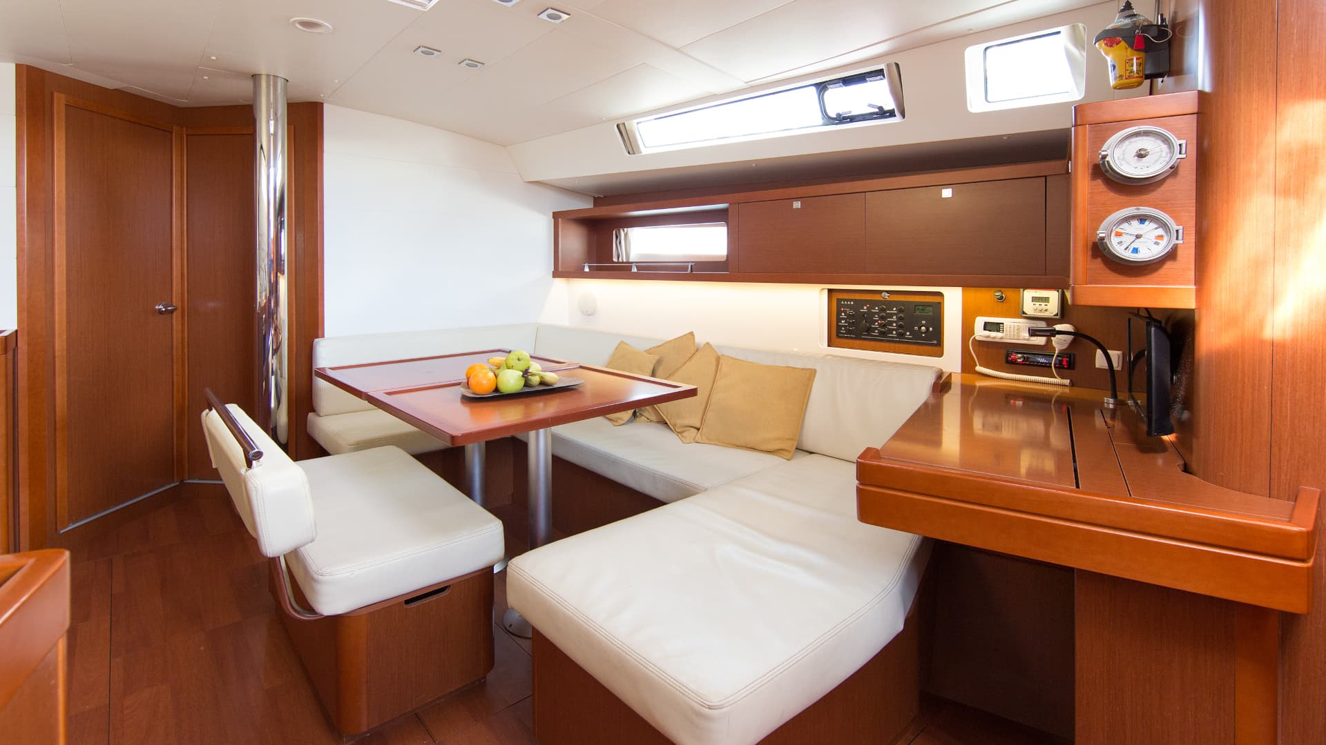 Oceanis 45 - photo 12