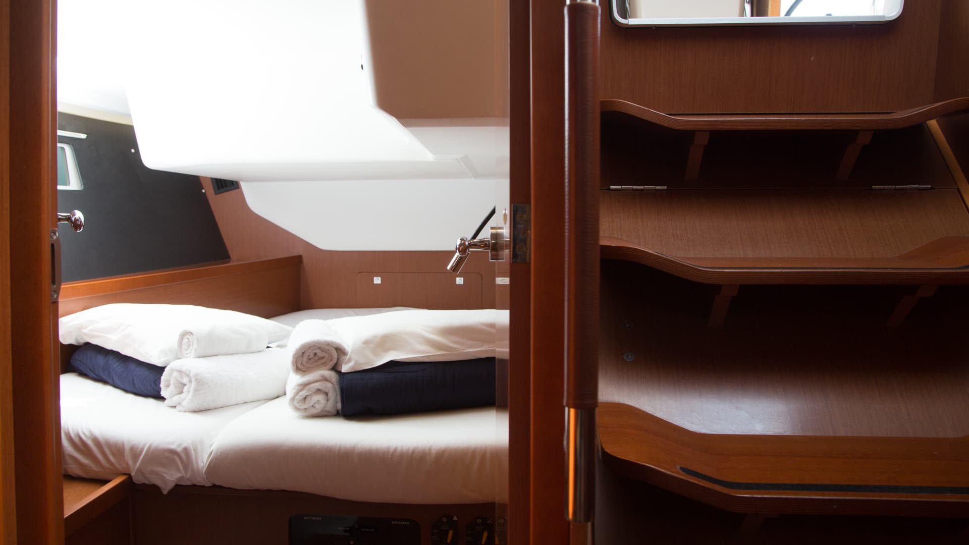 Oceanis 45 - photo 18