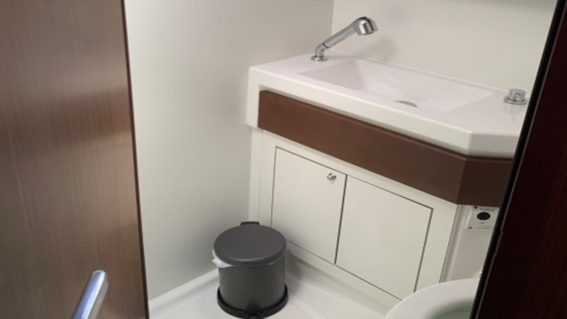 Oceanis 46.1 - photo 7