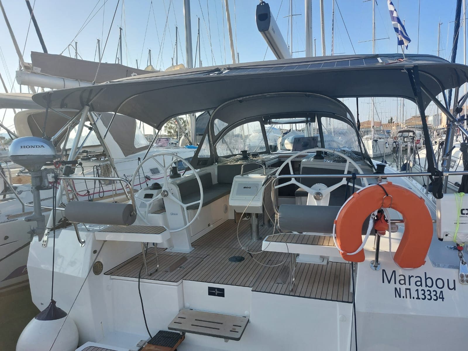 Bavaria C42 - photo 7