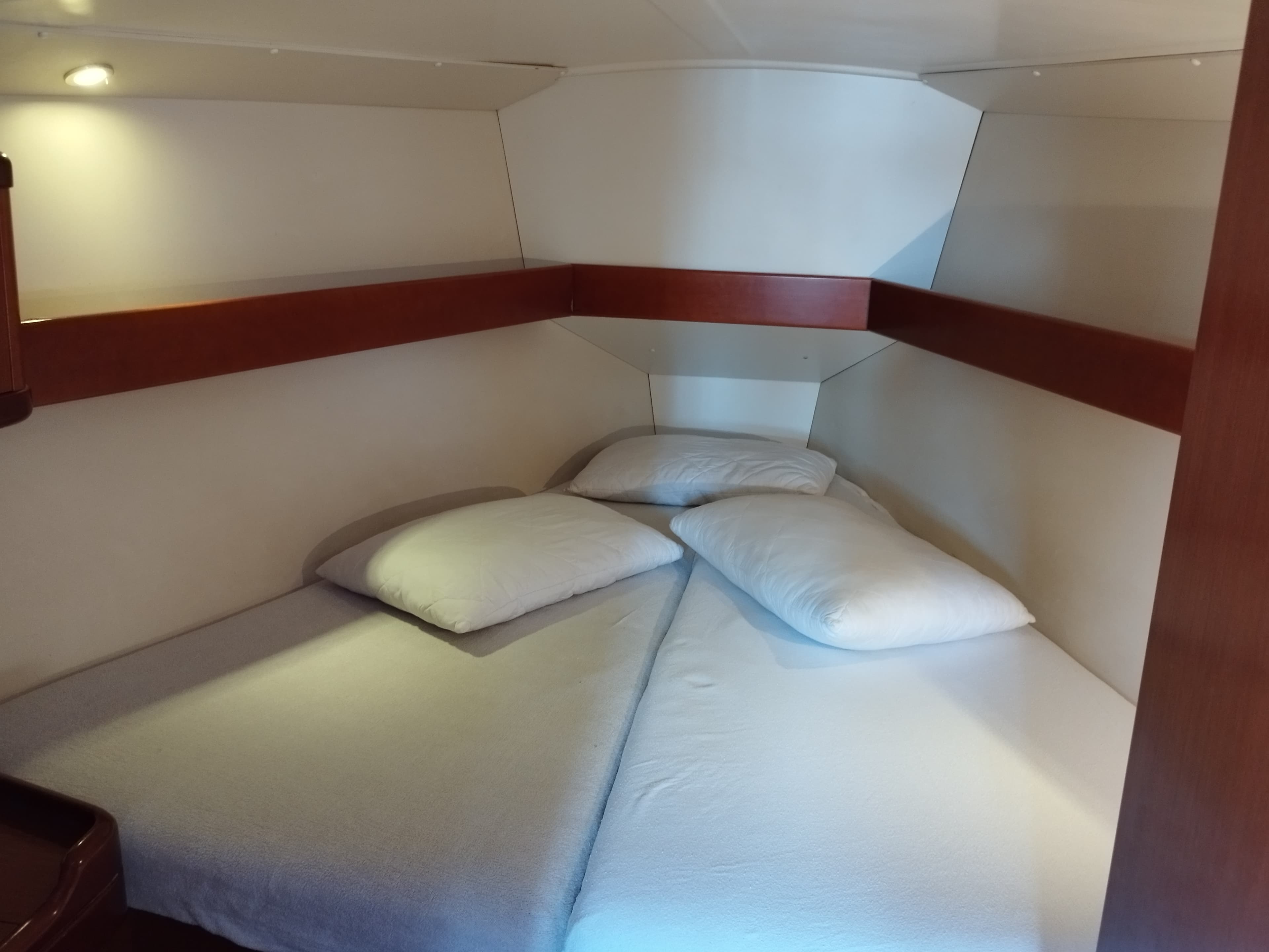 Oceanis 37 - photo 15